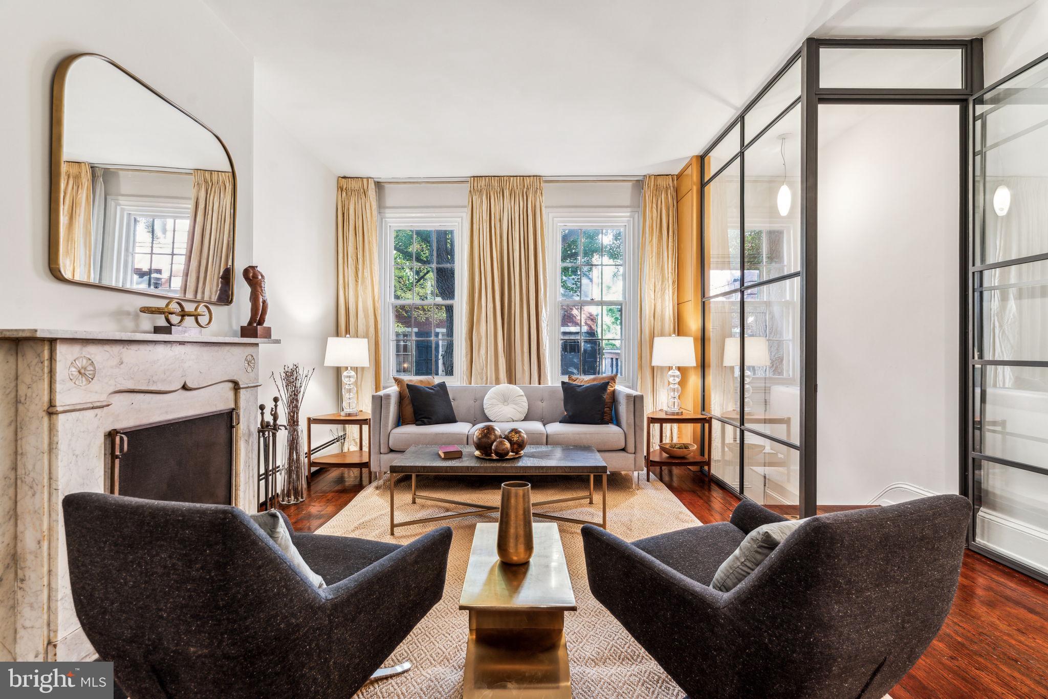 AVENUE OF THE ARTS - Residential