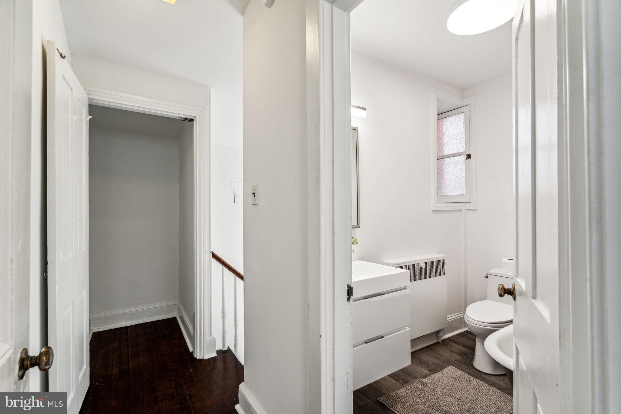 AVENUE OF THE ARTS - Residential