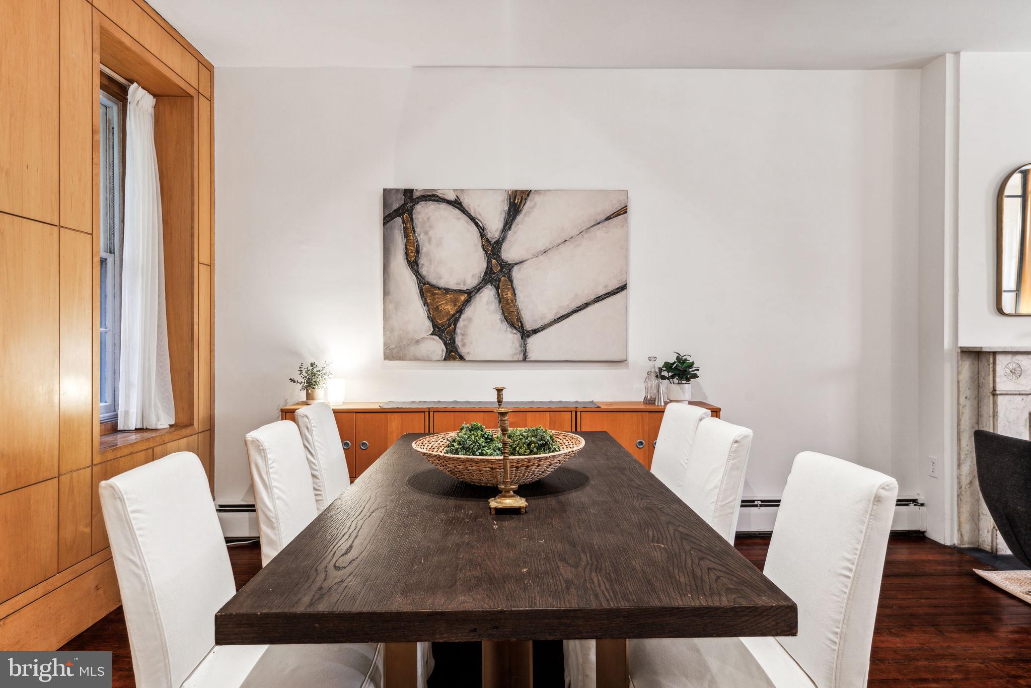 AVENUE OF THE ARTS - Residential