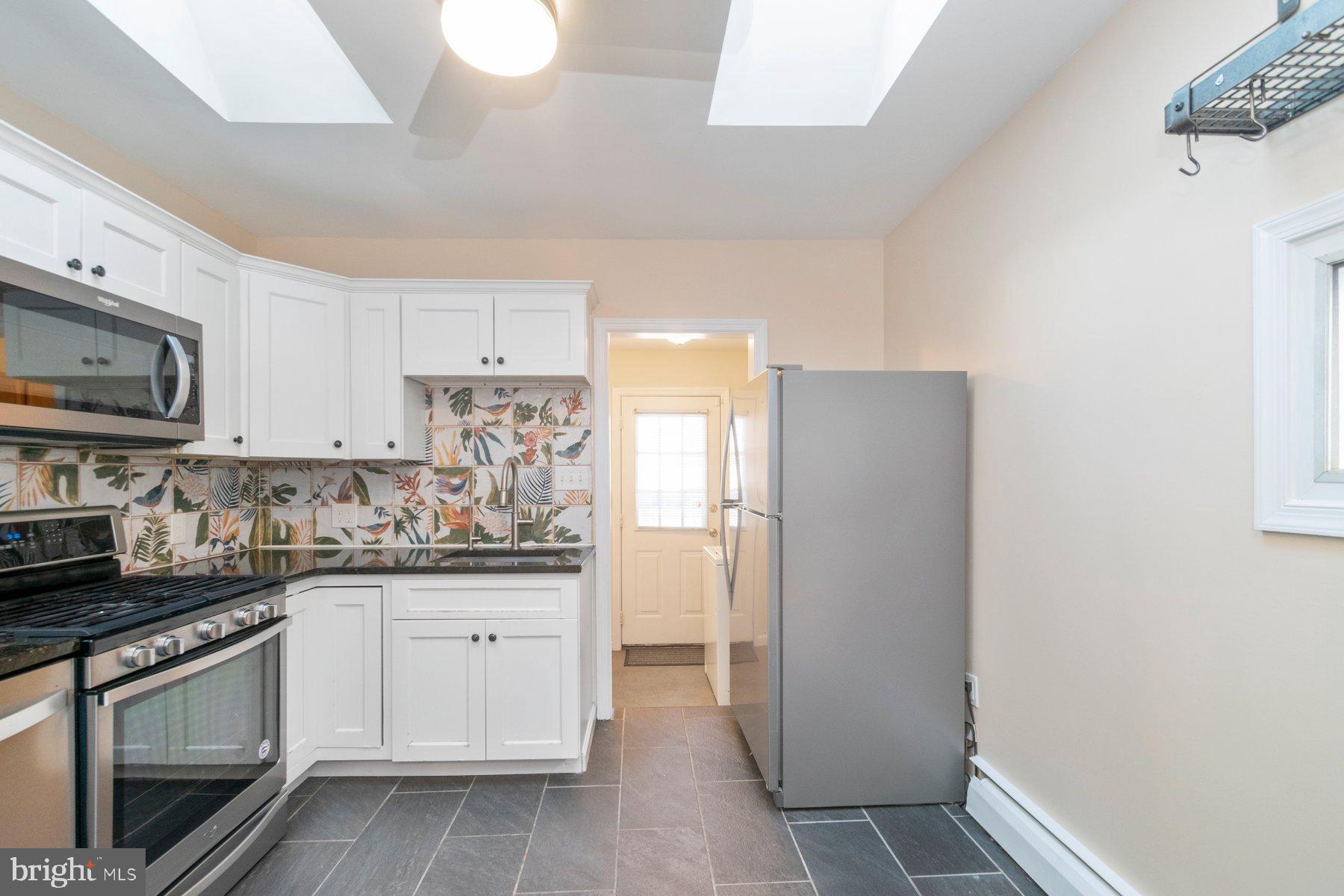 HAMPDEN HISTORIC DISTRICT - Residential Lease