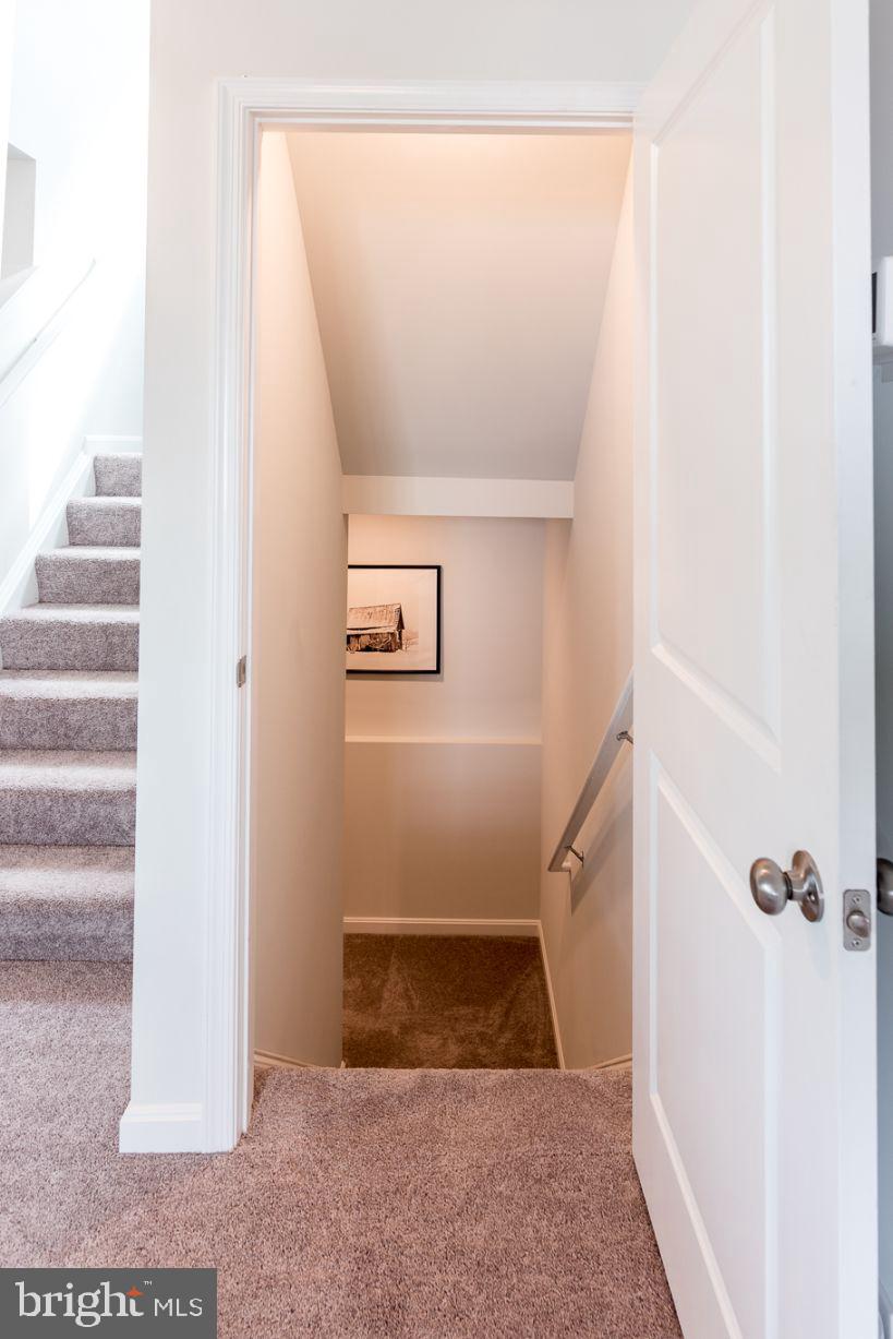 LADYSMITH VILLAGE - Residential