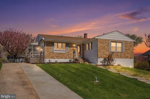 304 Northway Court, Reisterstown, MD 21136 - #: MDBC2158856