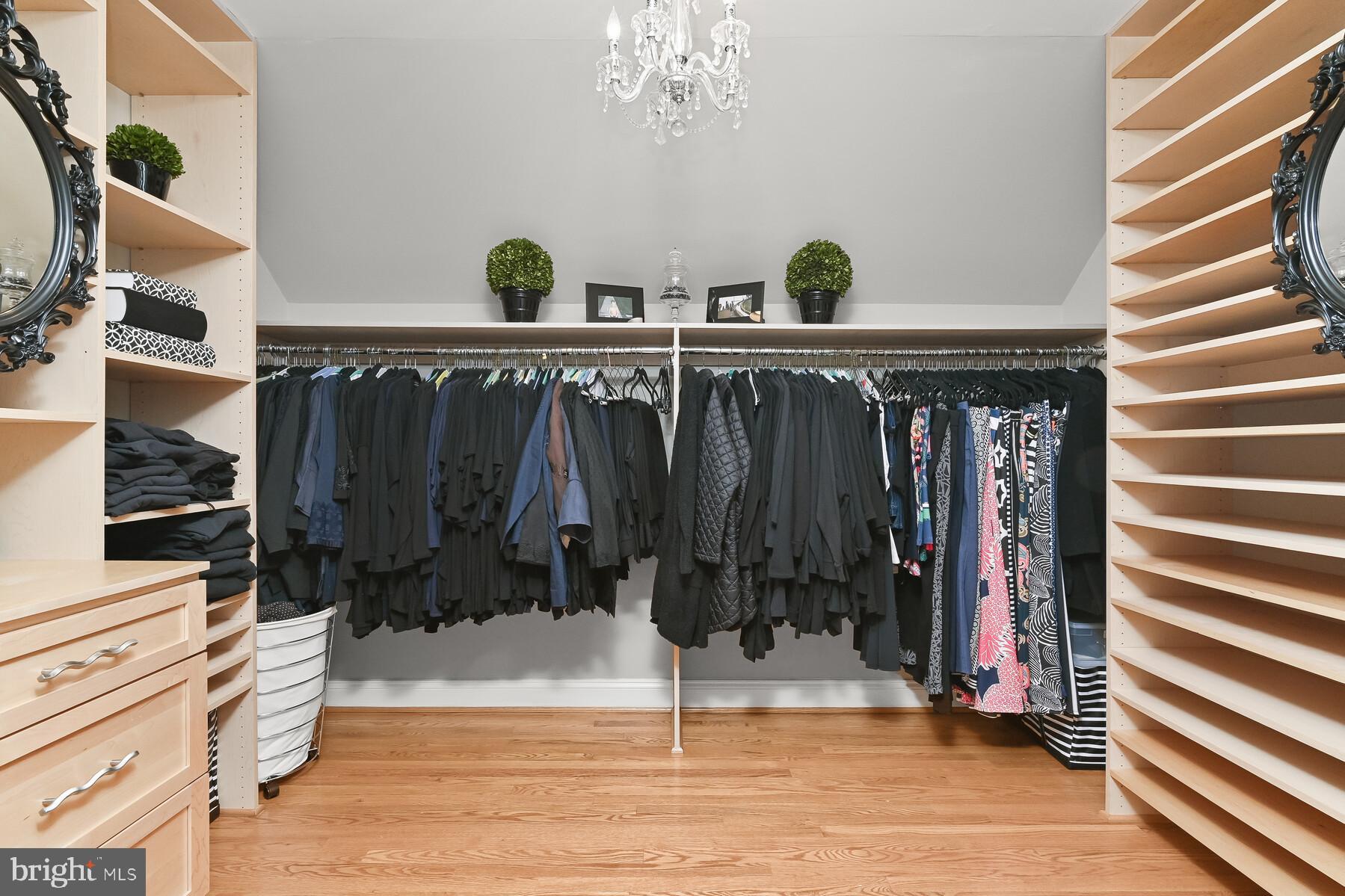 BRADMOOR - Residential