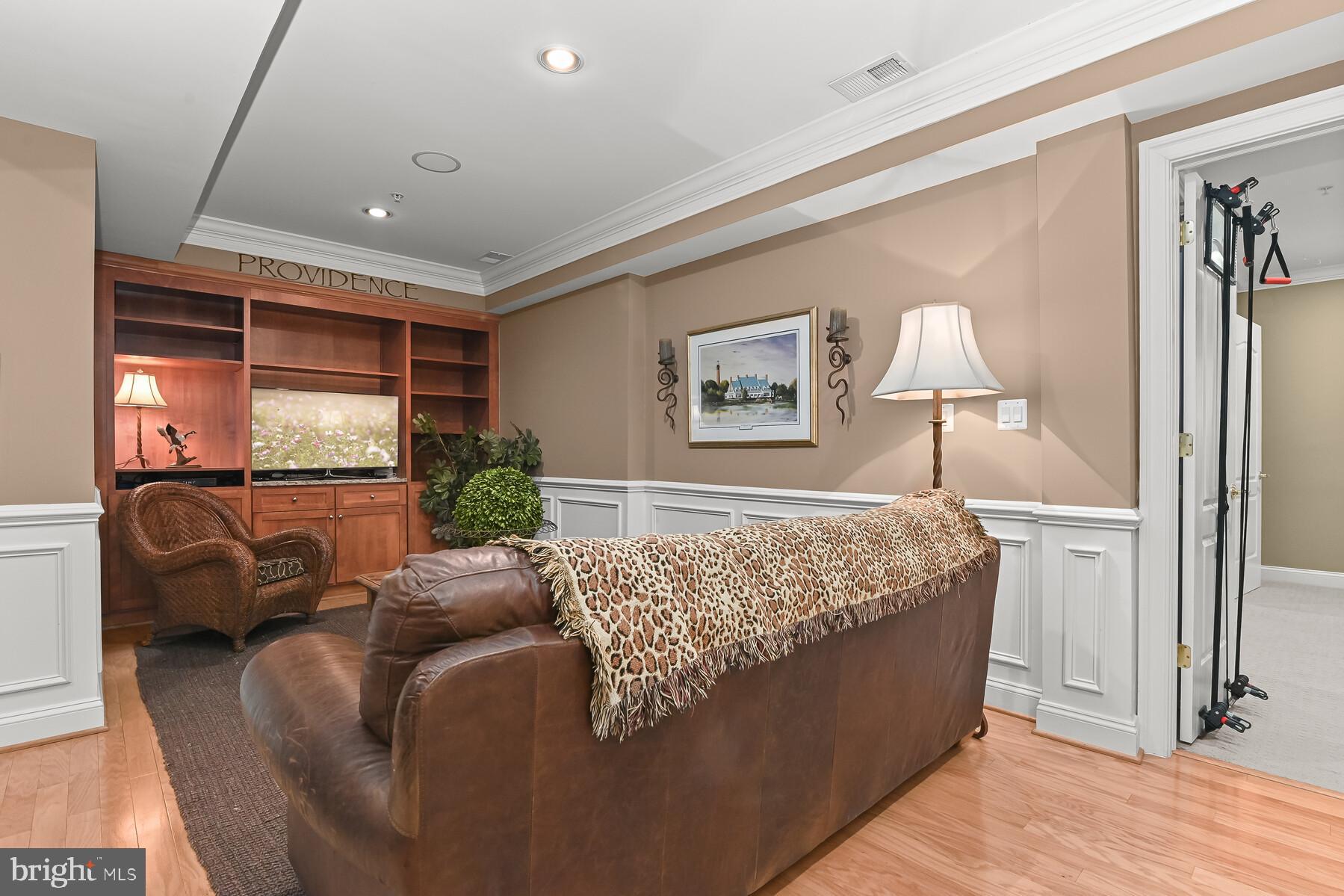 BRADMOOR - Residential