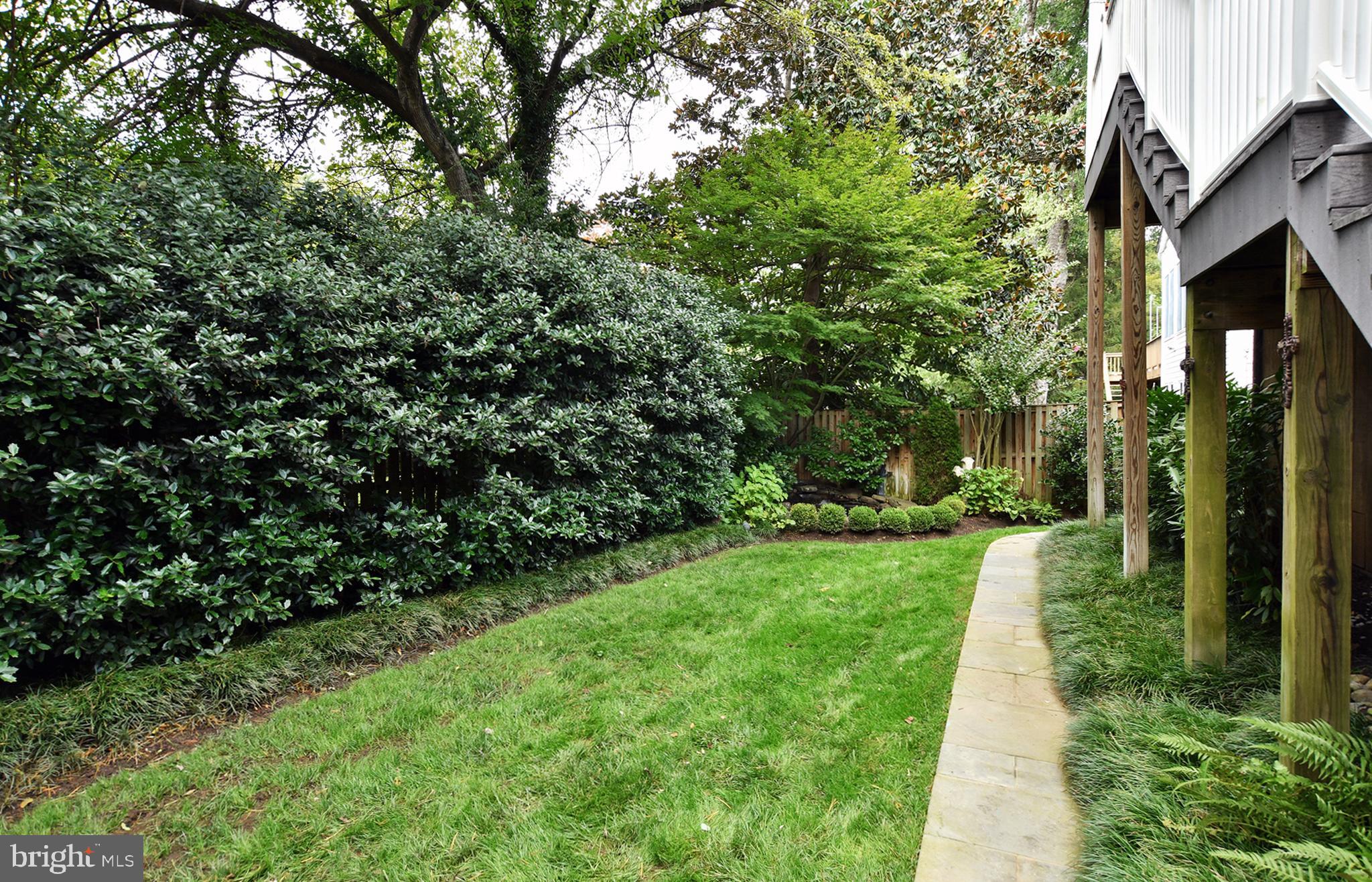 BRADMOOR - Residential