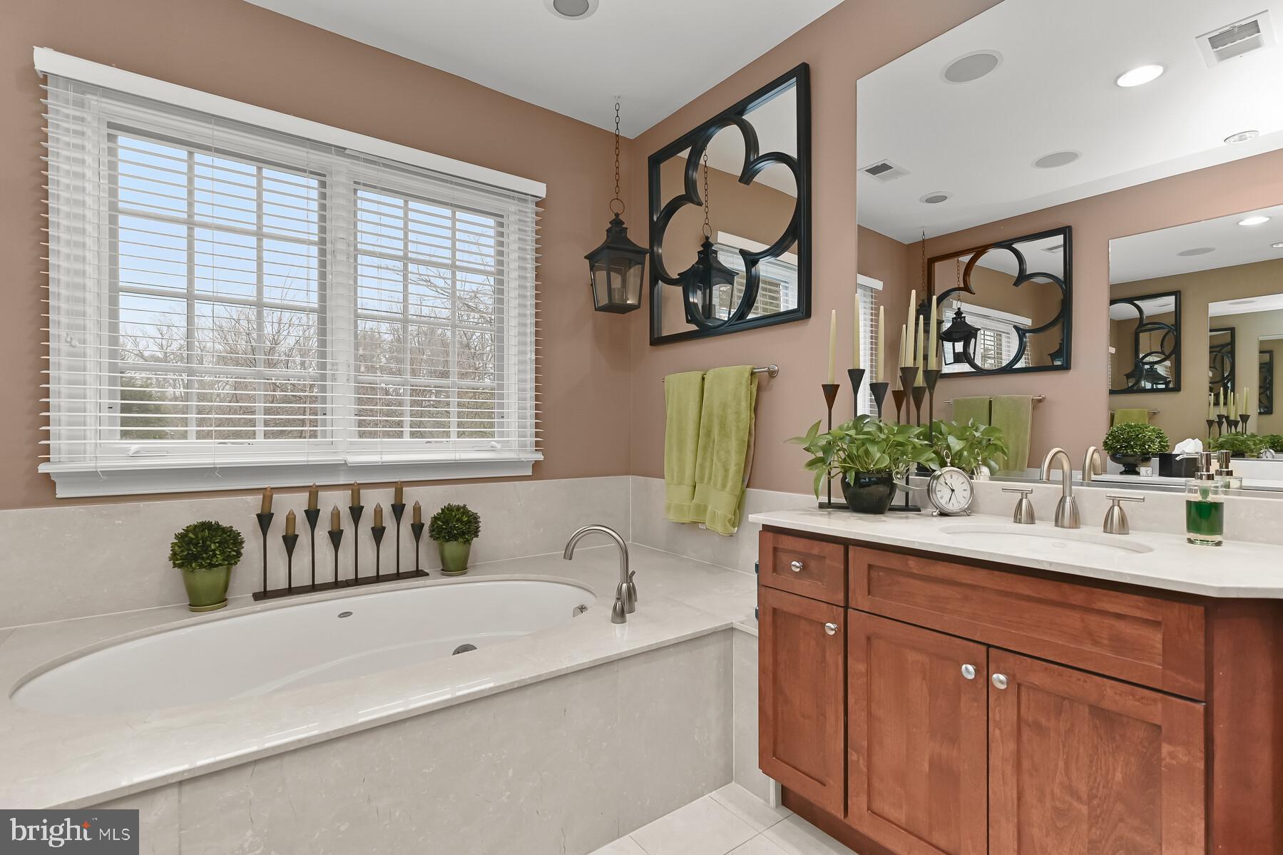 BRADMOOR - Residential