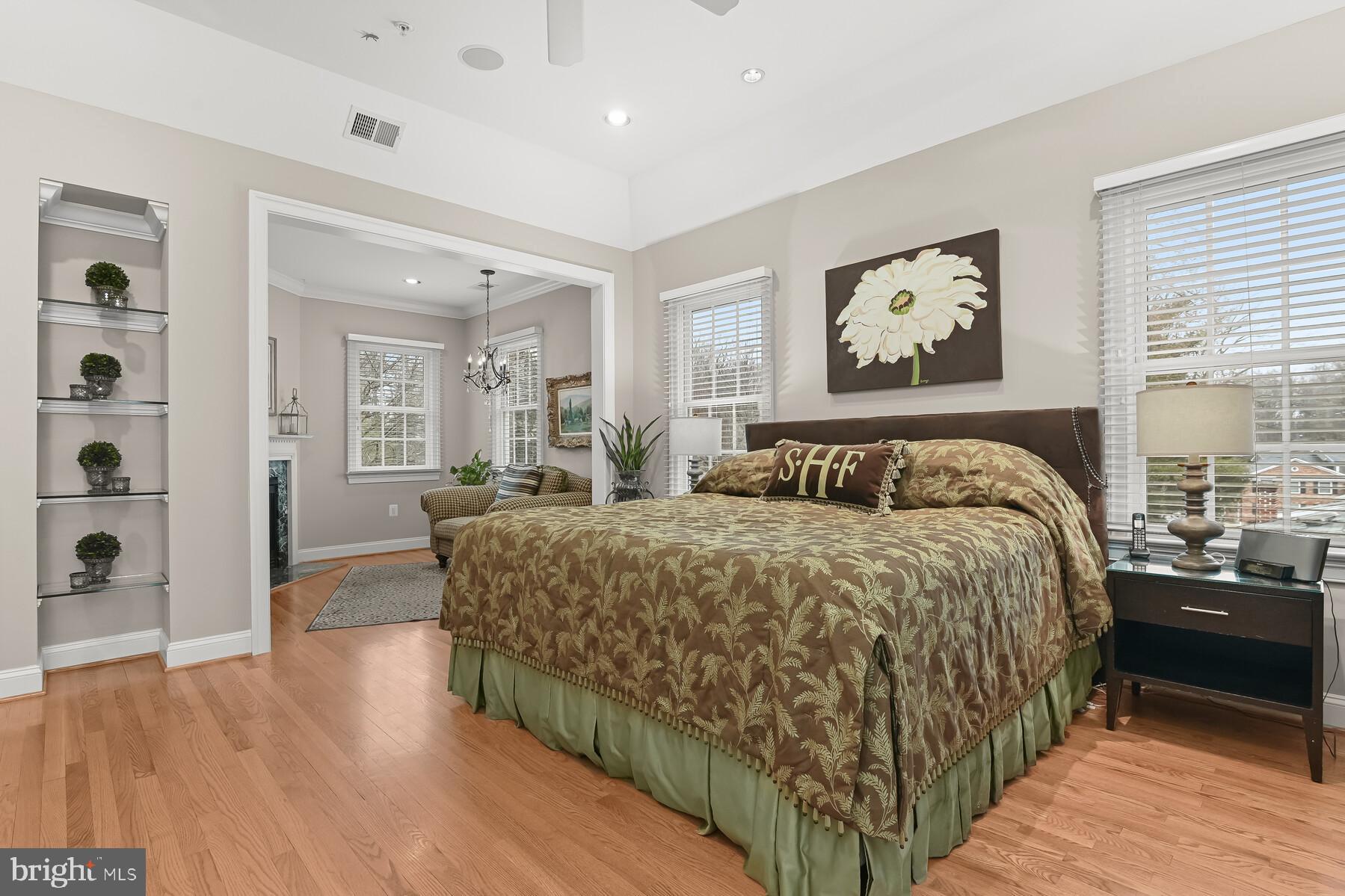 BRADMOOR - Residential