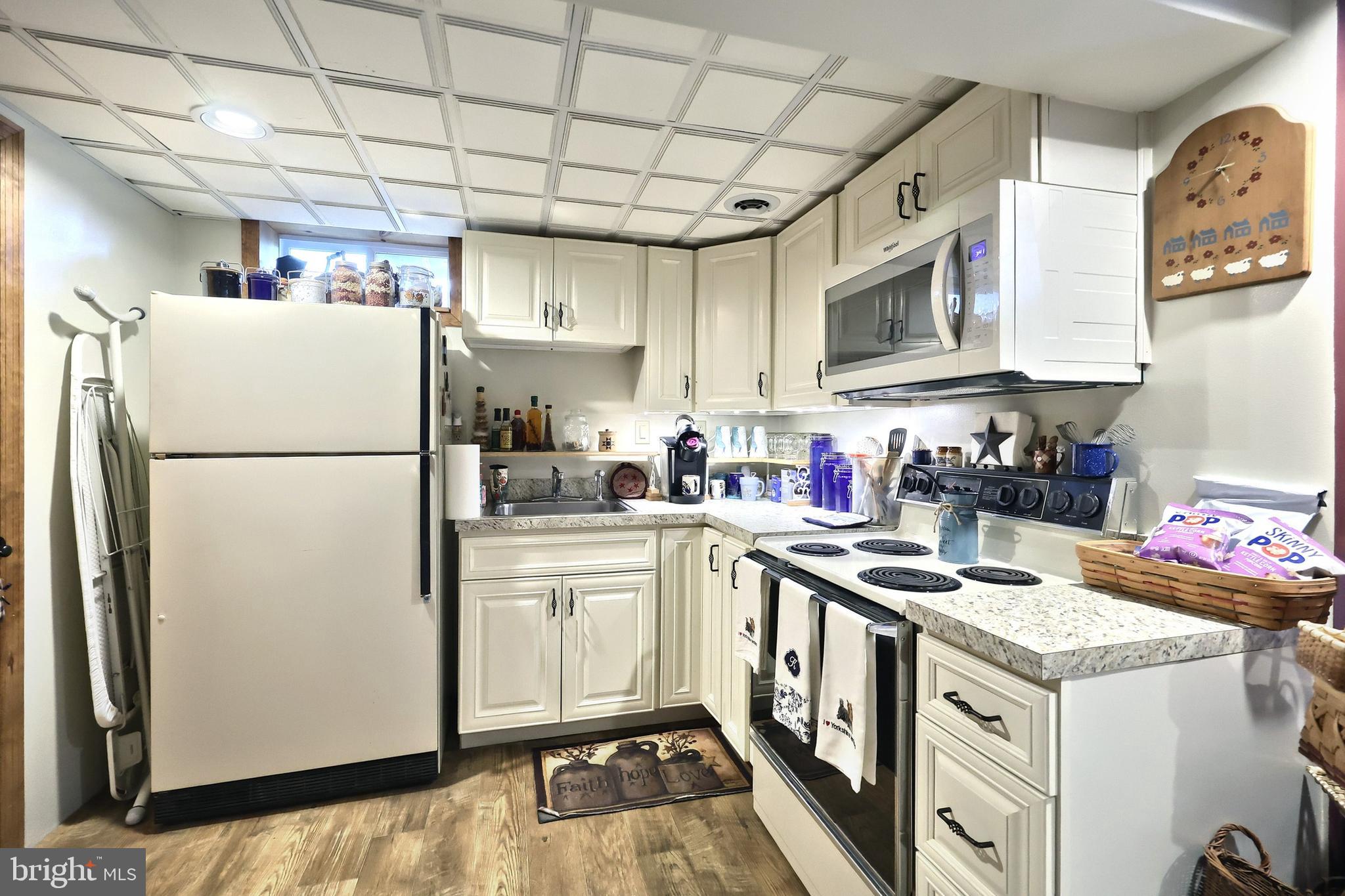 WEST MANCHESTER TWP - Residential