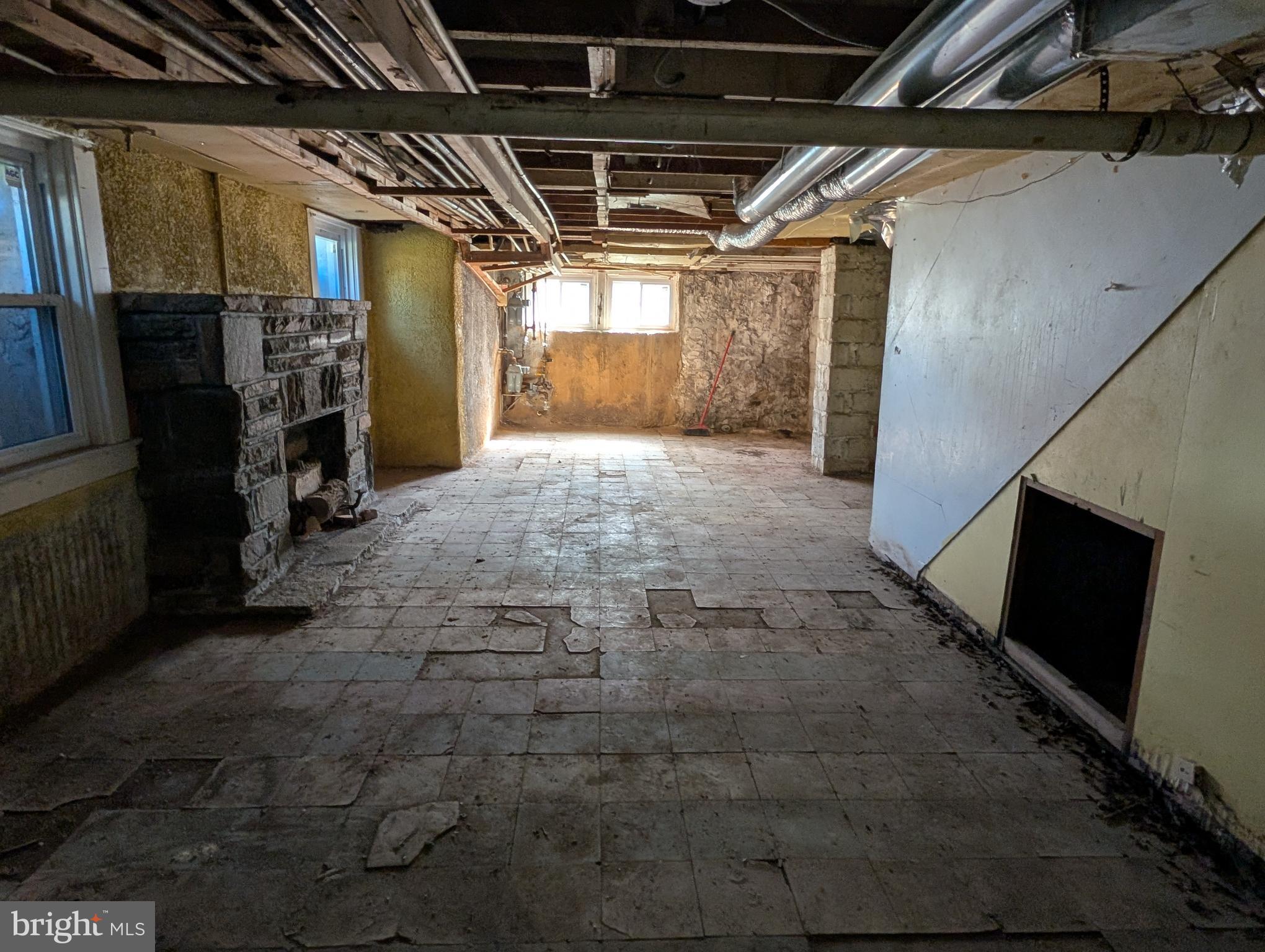 ROSEMONT - Residential Income