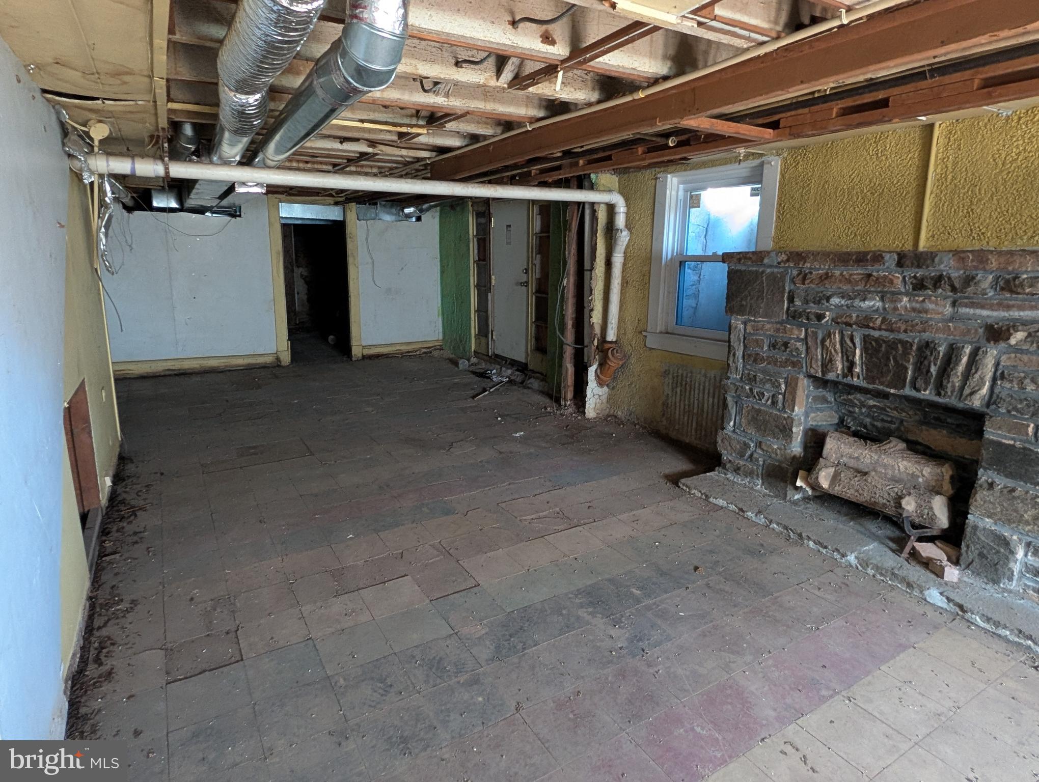 ROSEMONT - Residential Income