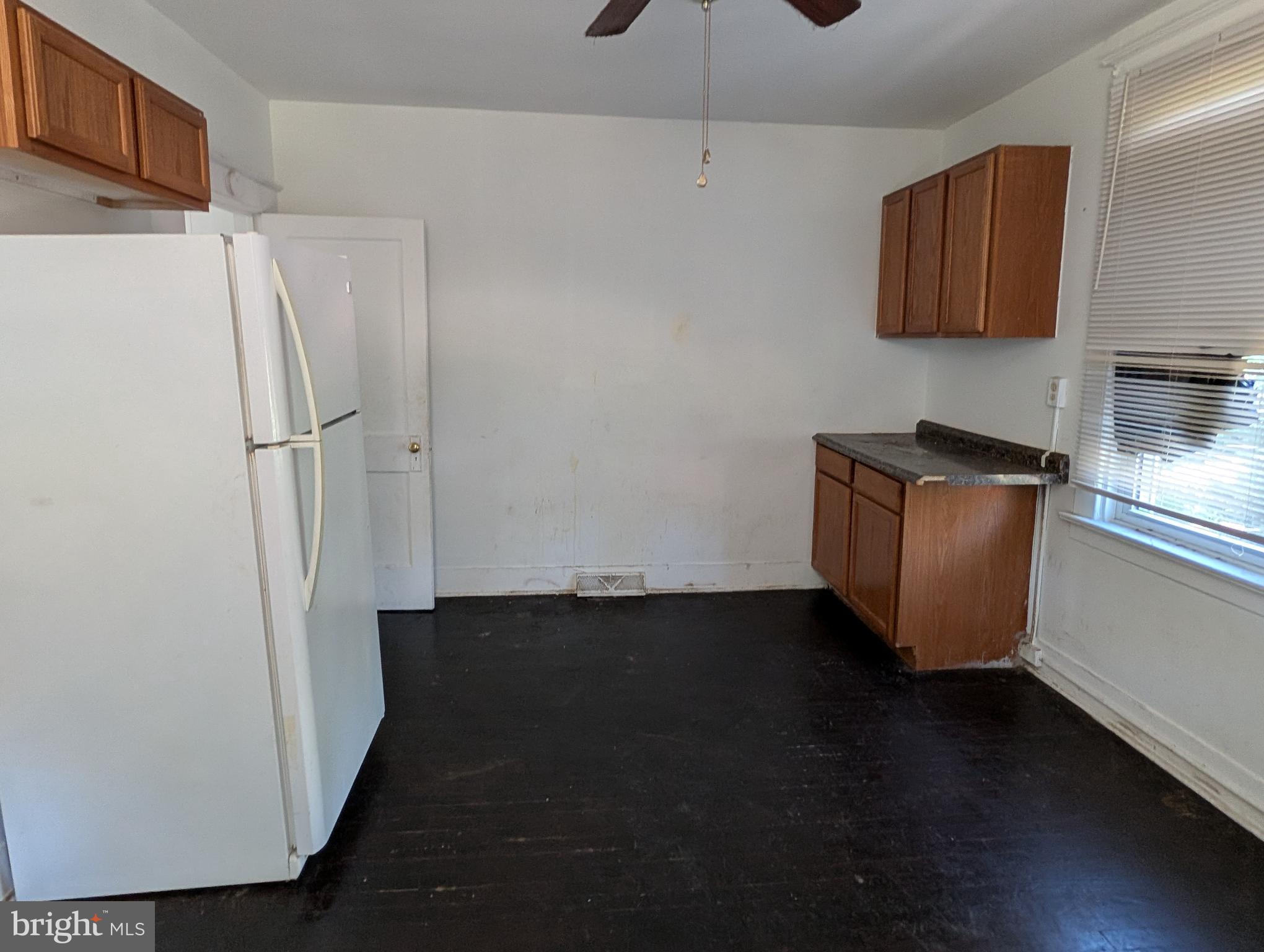 ROSEMONT - Residential Income