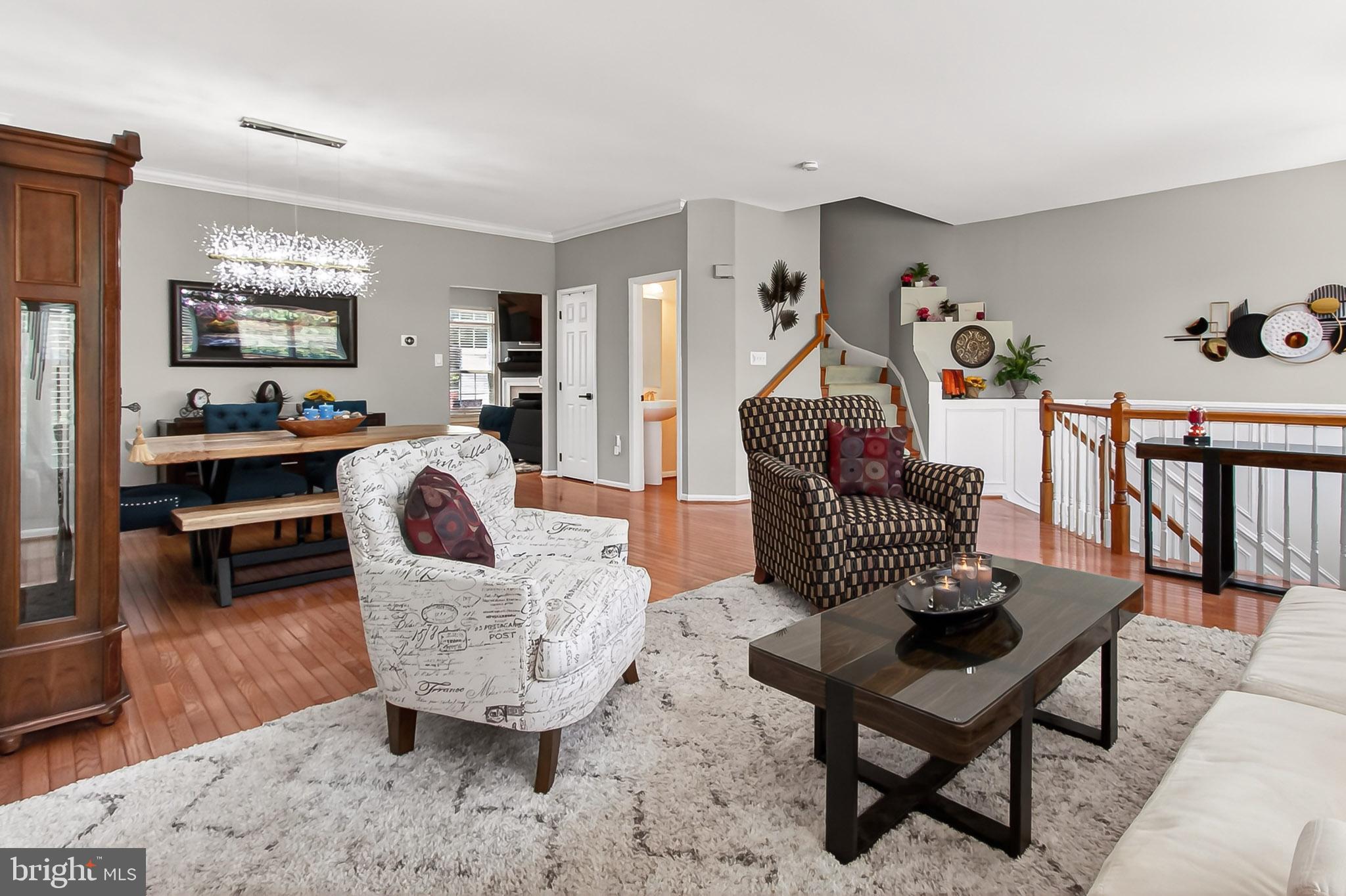 TOWNES OF MANCHESTER WOODS - Residential