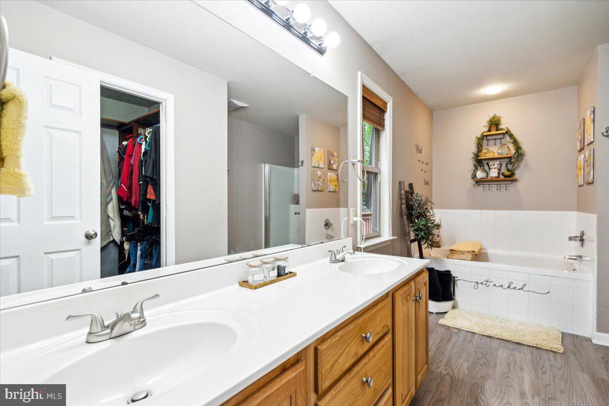 BALMORAL OVERLOOK - Residential