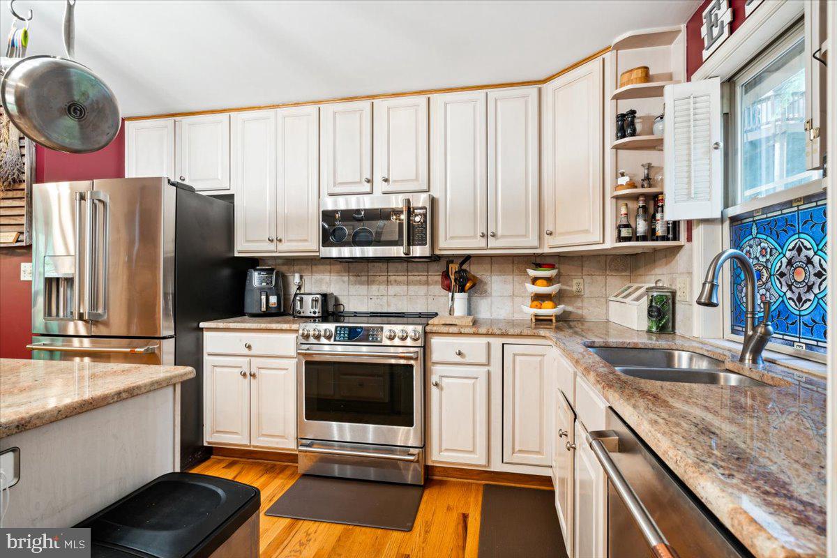 BALMORAL OVERLOOK - Residential