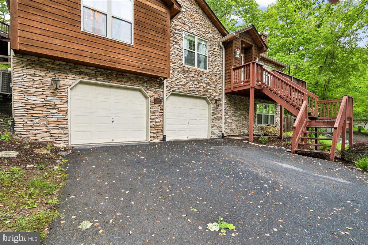 BALMORAL OVERLOOK - Residential