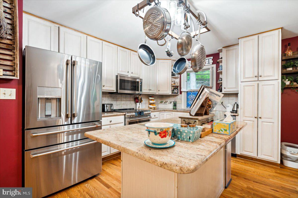 BALMORAL OVERLOOK - Residential