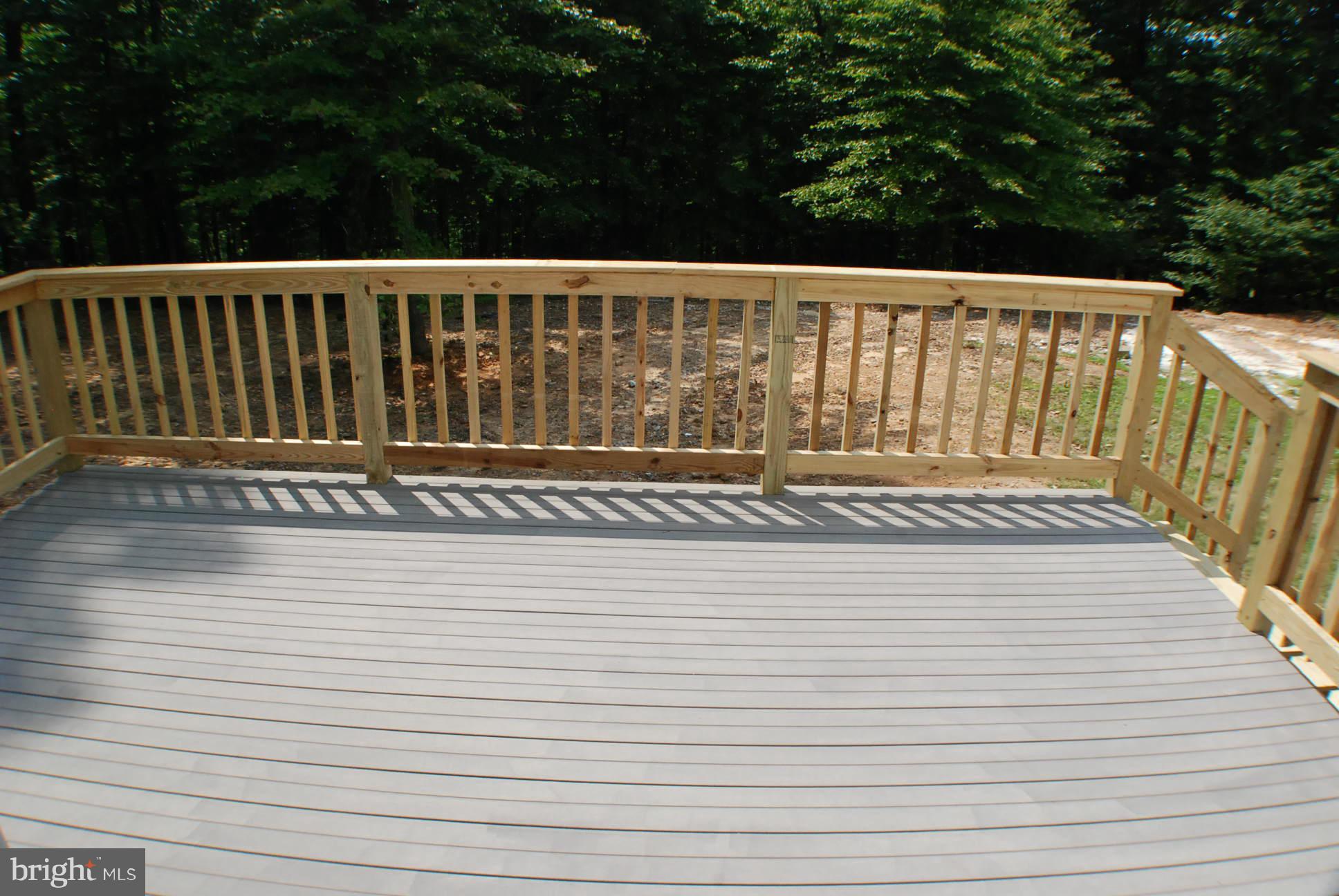 COUNTRY ACRES - Residential