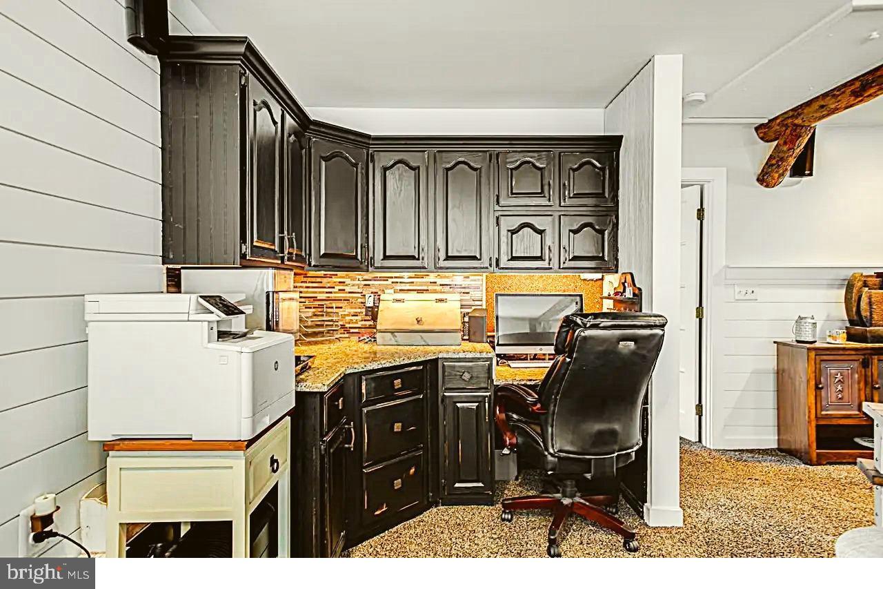 CAMELOT - Residential