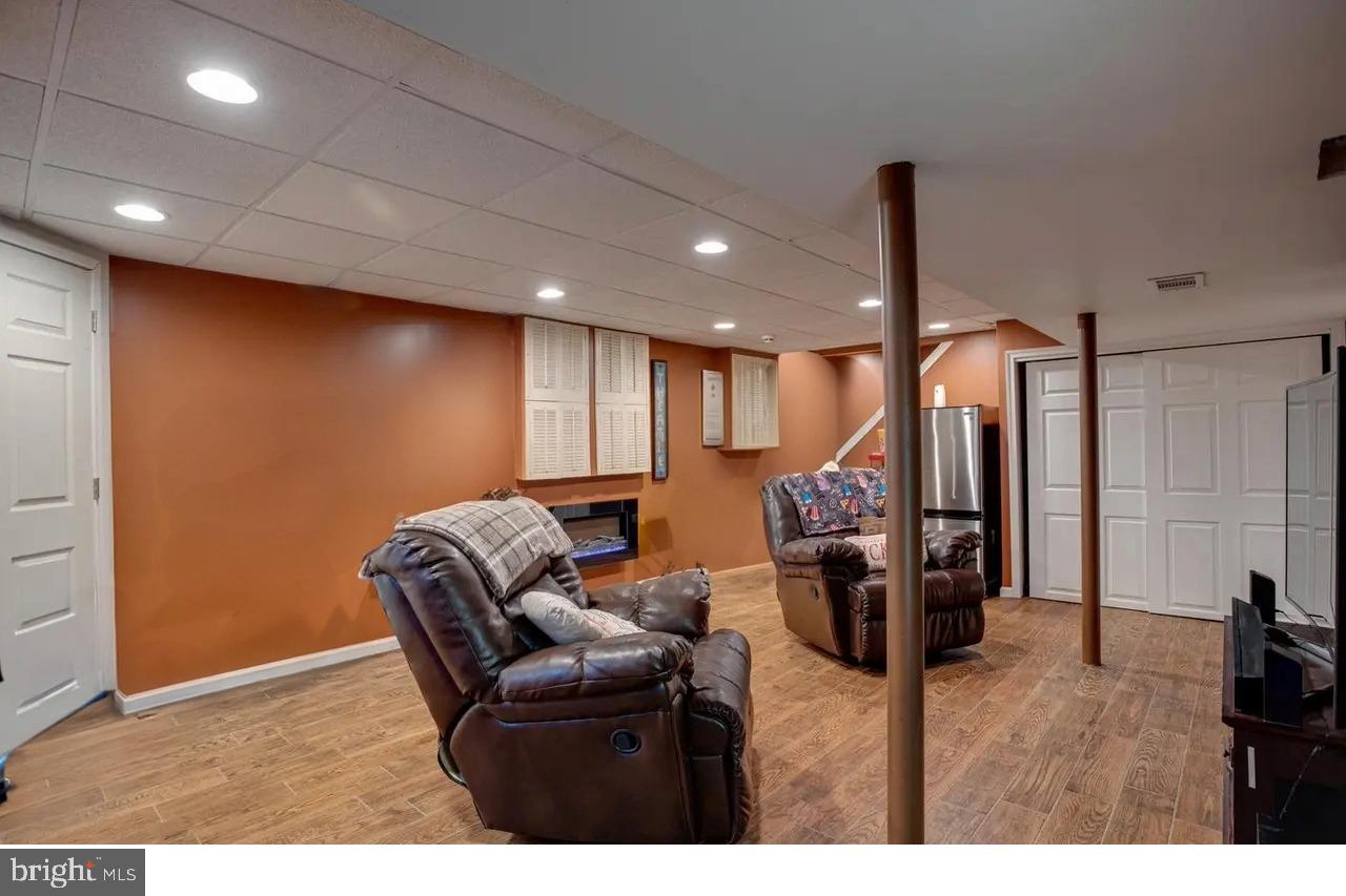 CAMELOT - Residential