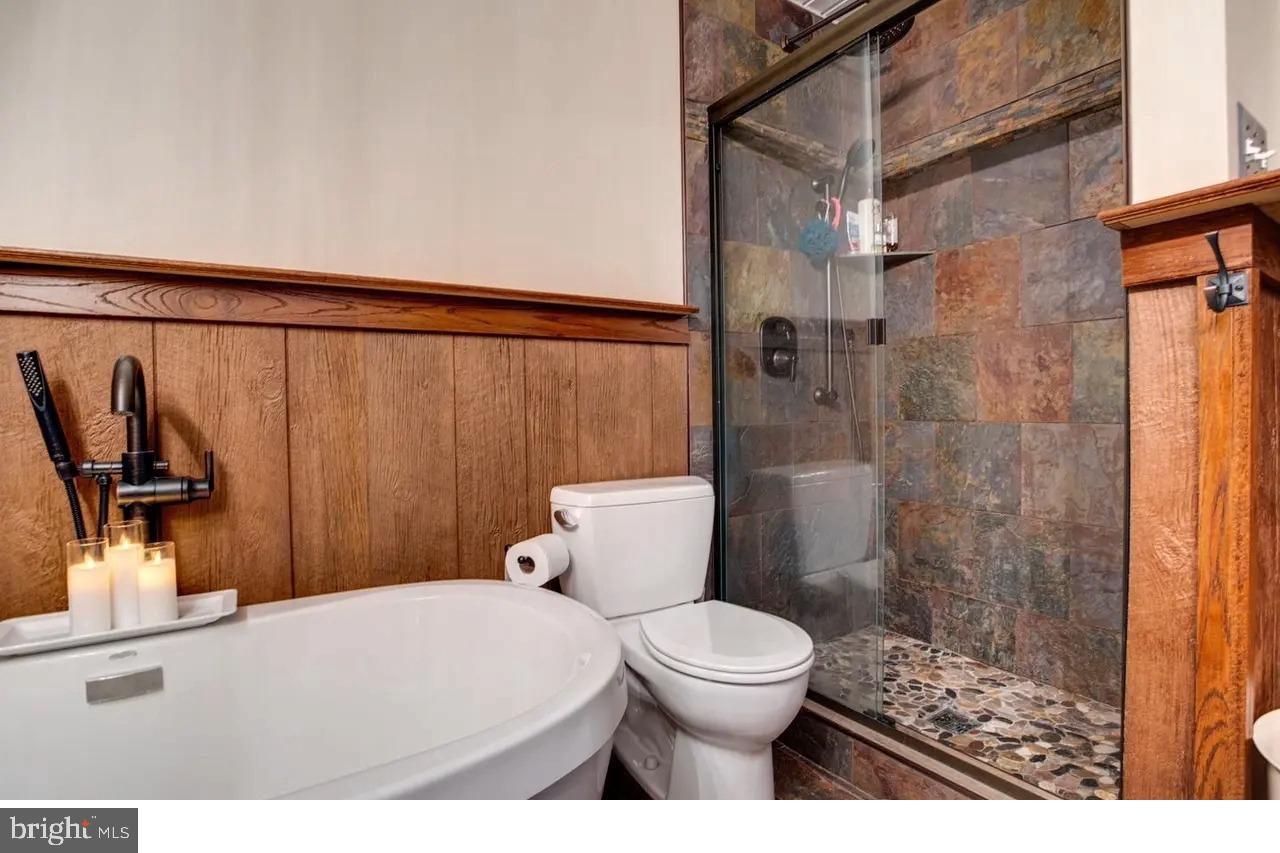 CAMELOT - Residential