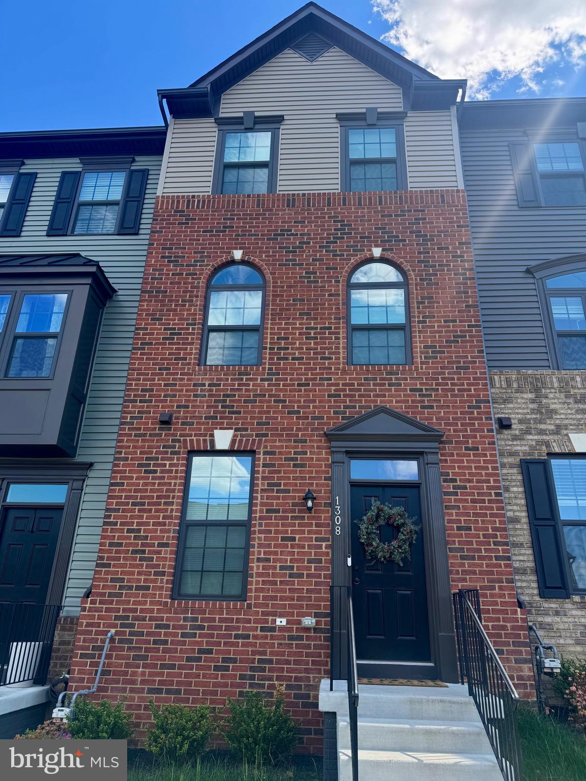 1308 TRESTLE DRIVE