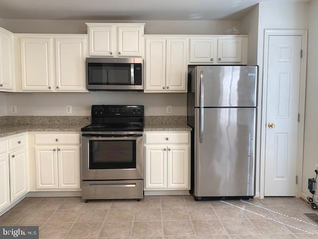 LIBERTY PLACE - Residential Lease