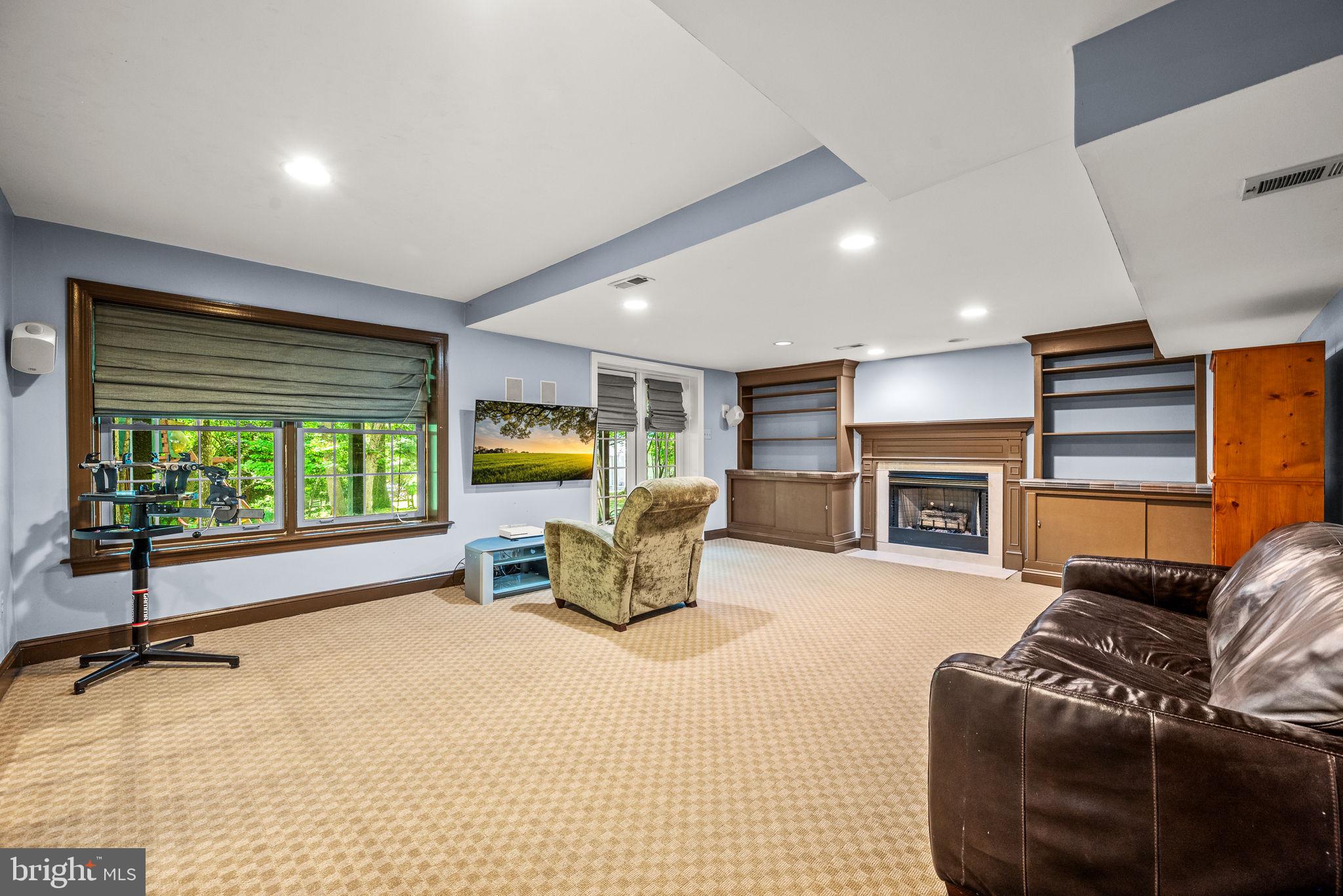 THE RESERVE - Residential