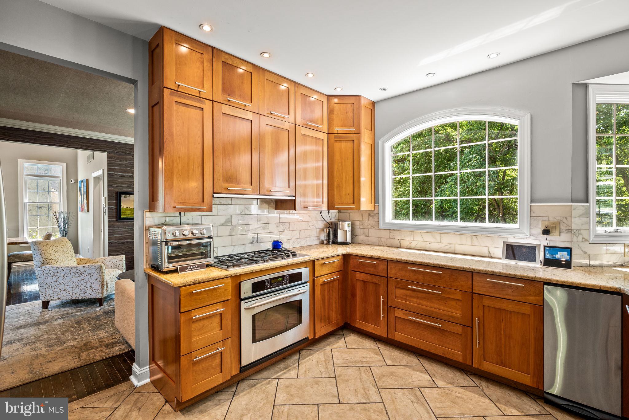 THE RESERVE - Residential