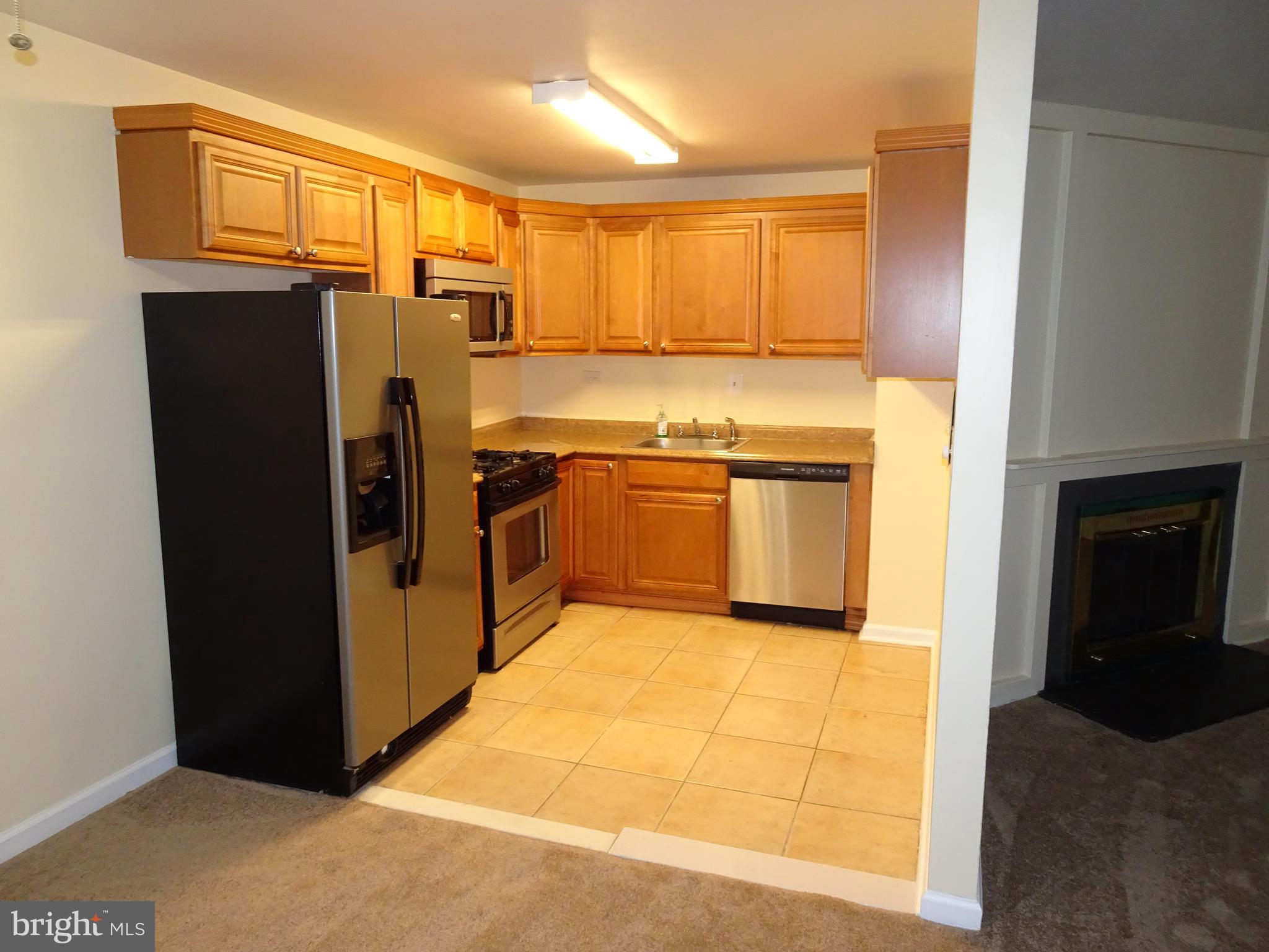 THE SEASONS - Residential