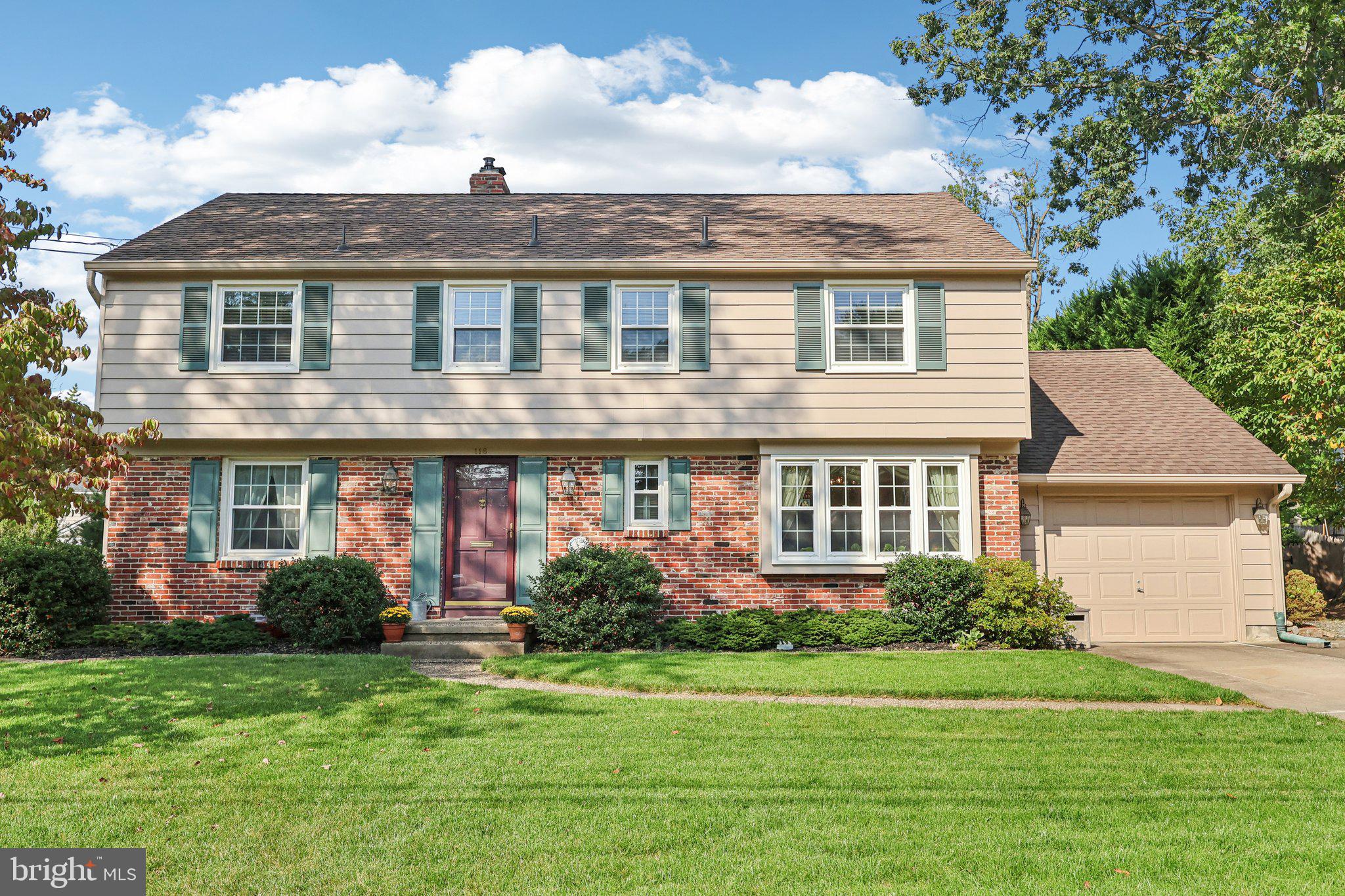 116 SPLIT RAIL DRIVE