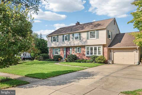 116 SPLIT RAIL DRIVE CHERRY HILL NJ 08034