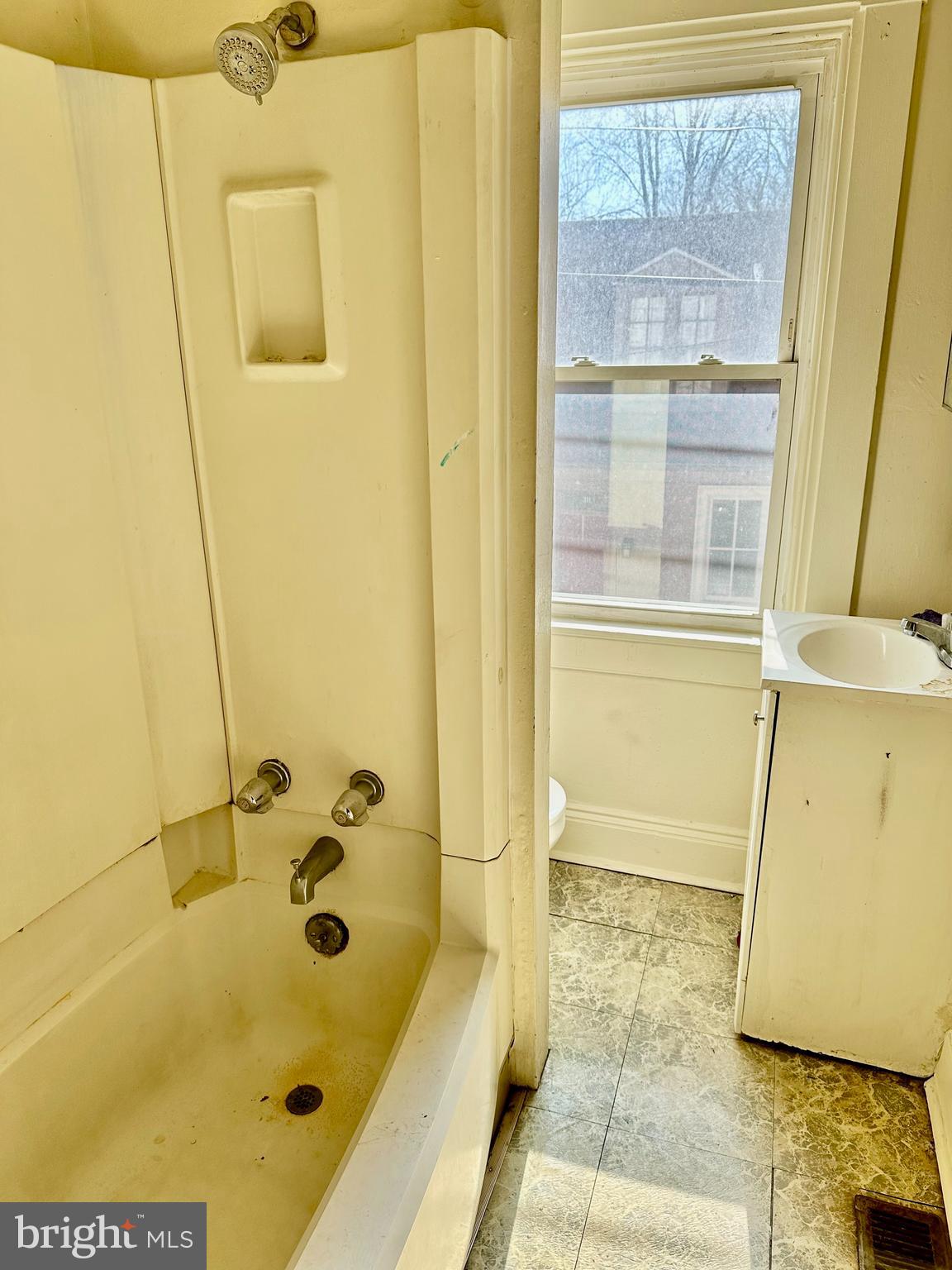 CITY OF LANCASTER - Residential