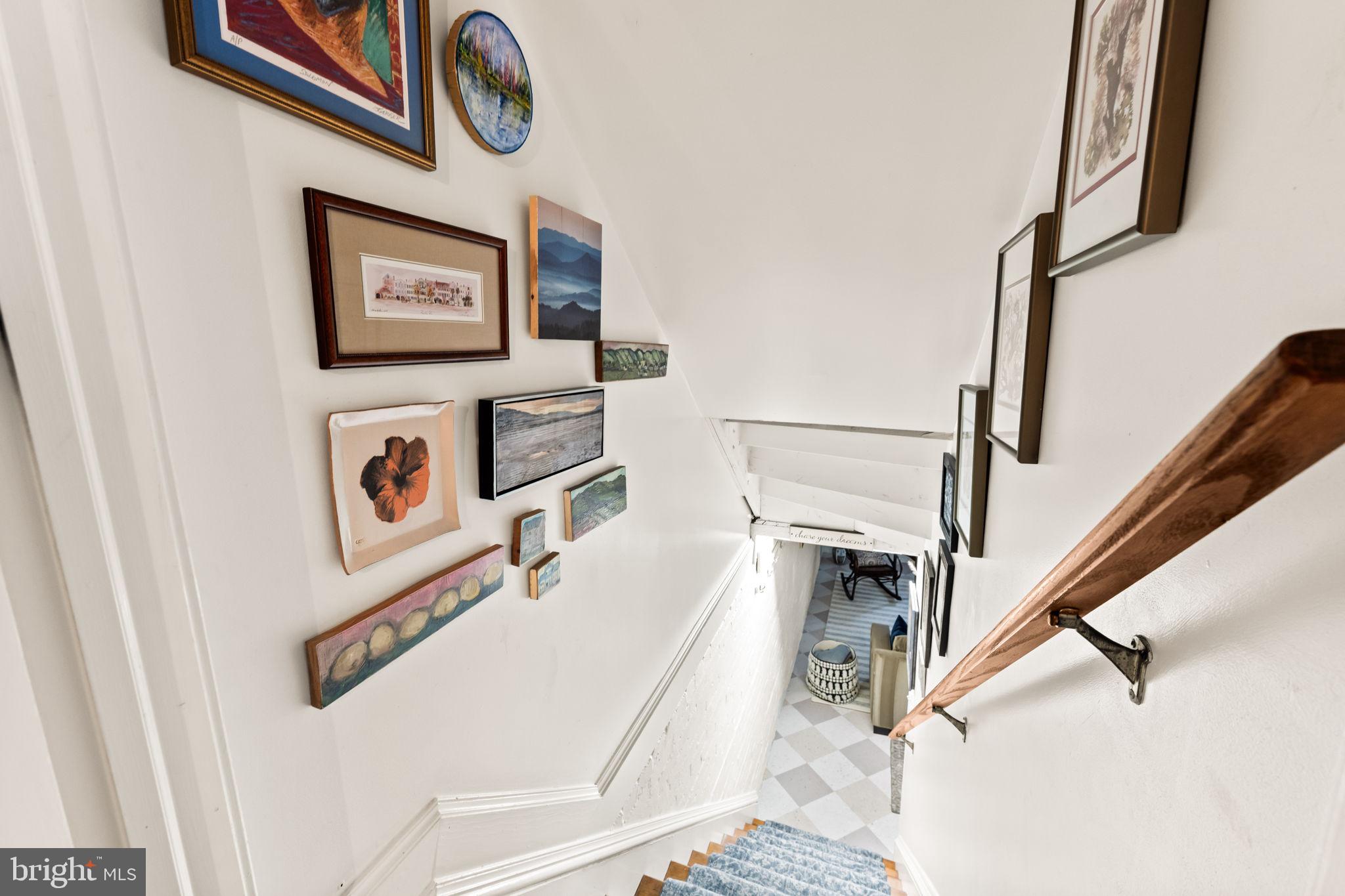 OLD TOWN ALEXANDRIA - Residential