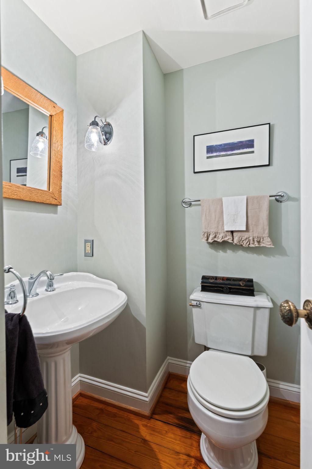 OLD TOWN ALEXANDRIA - Residential