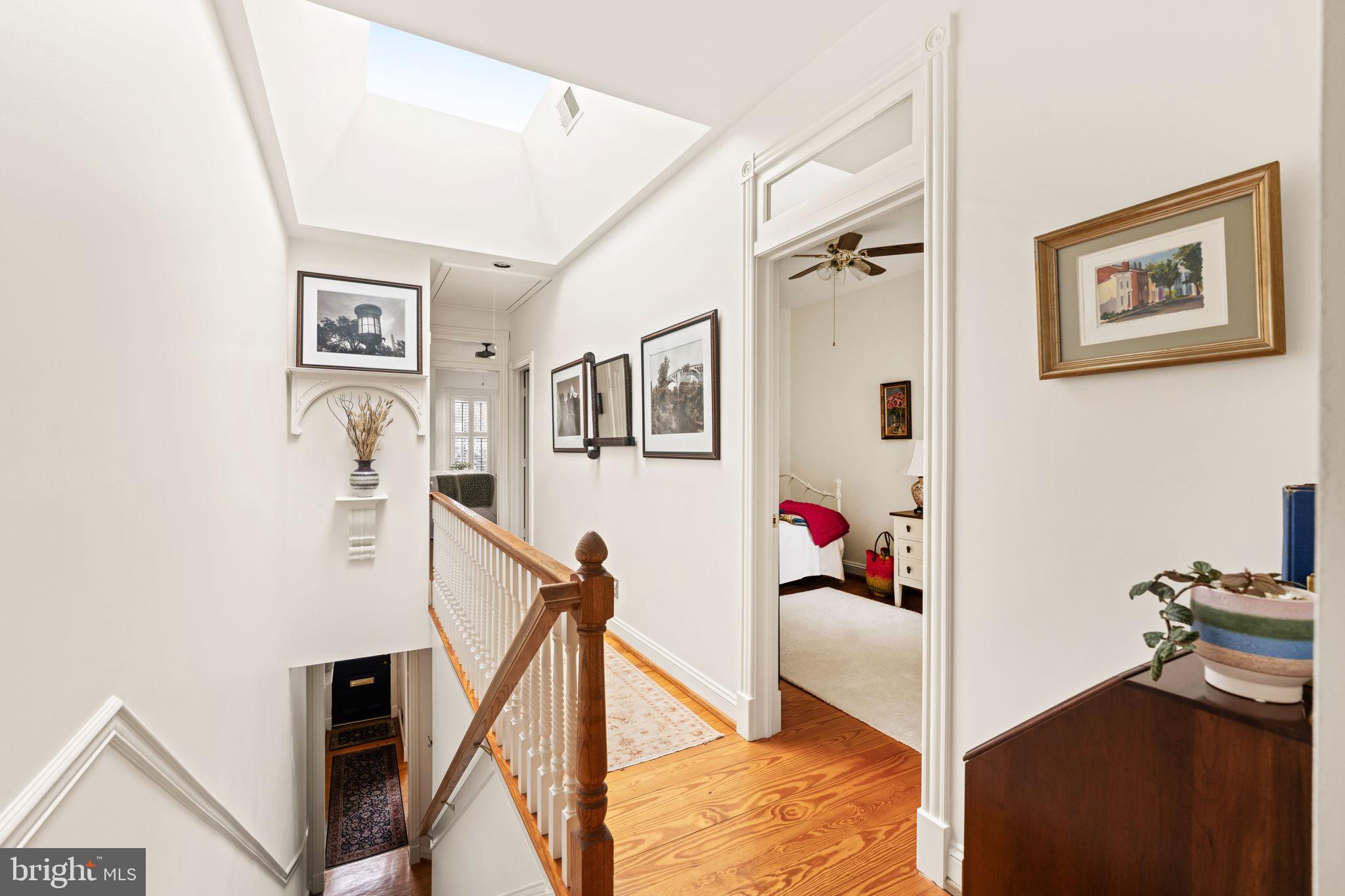 OLD TOWN ALEXANDRIA - Residential