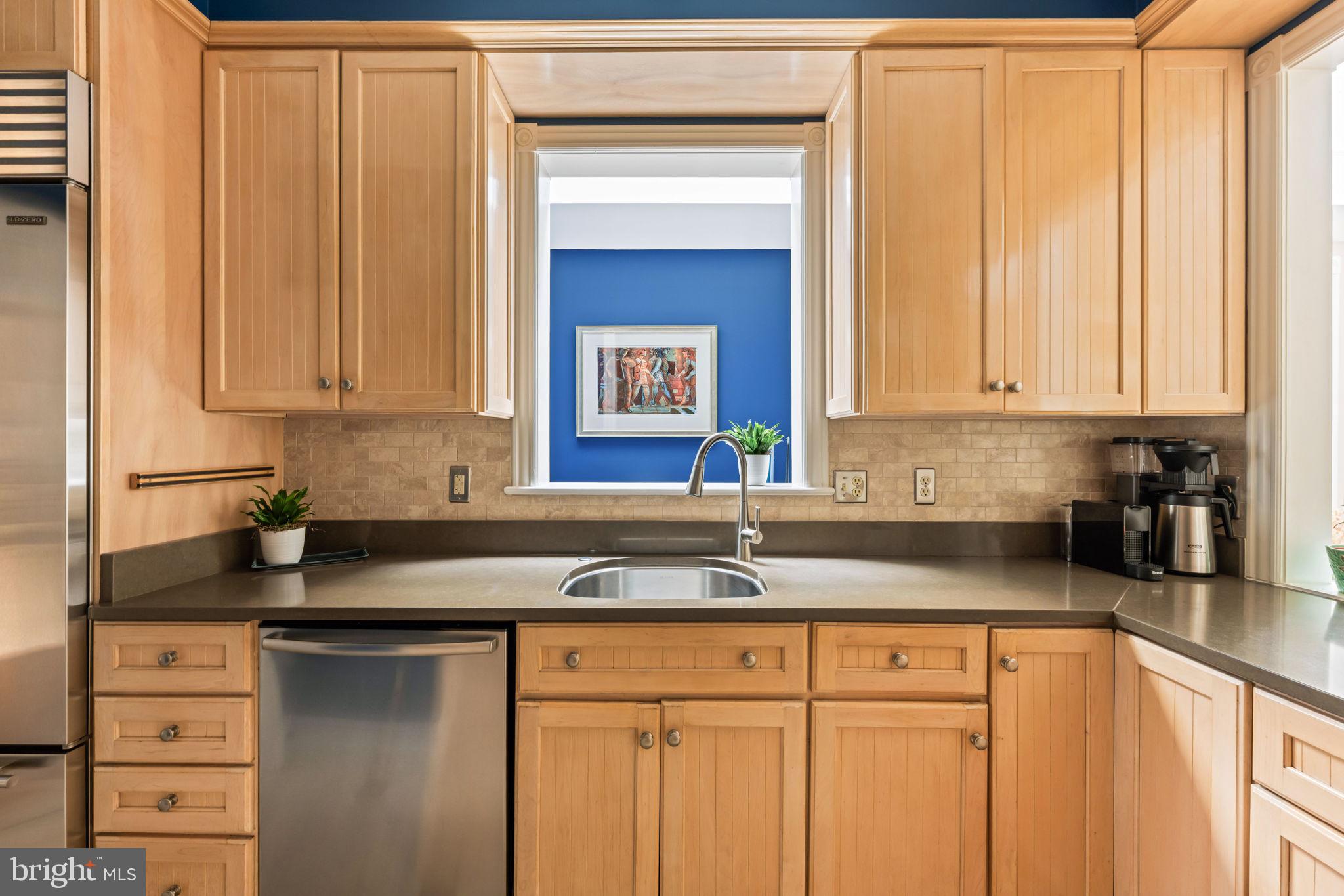 OLD TOWN ALEXANDRIA - Residential