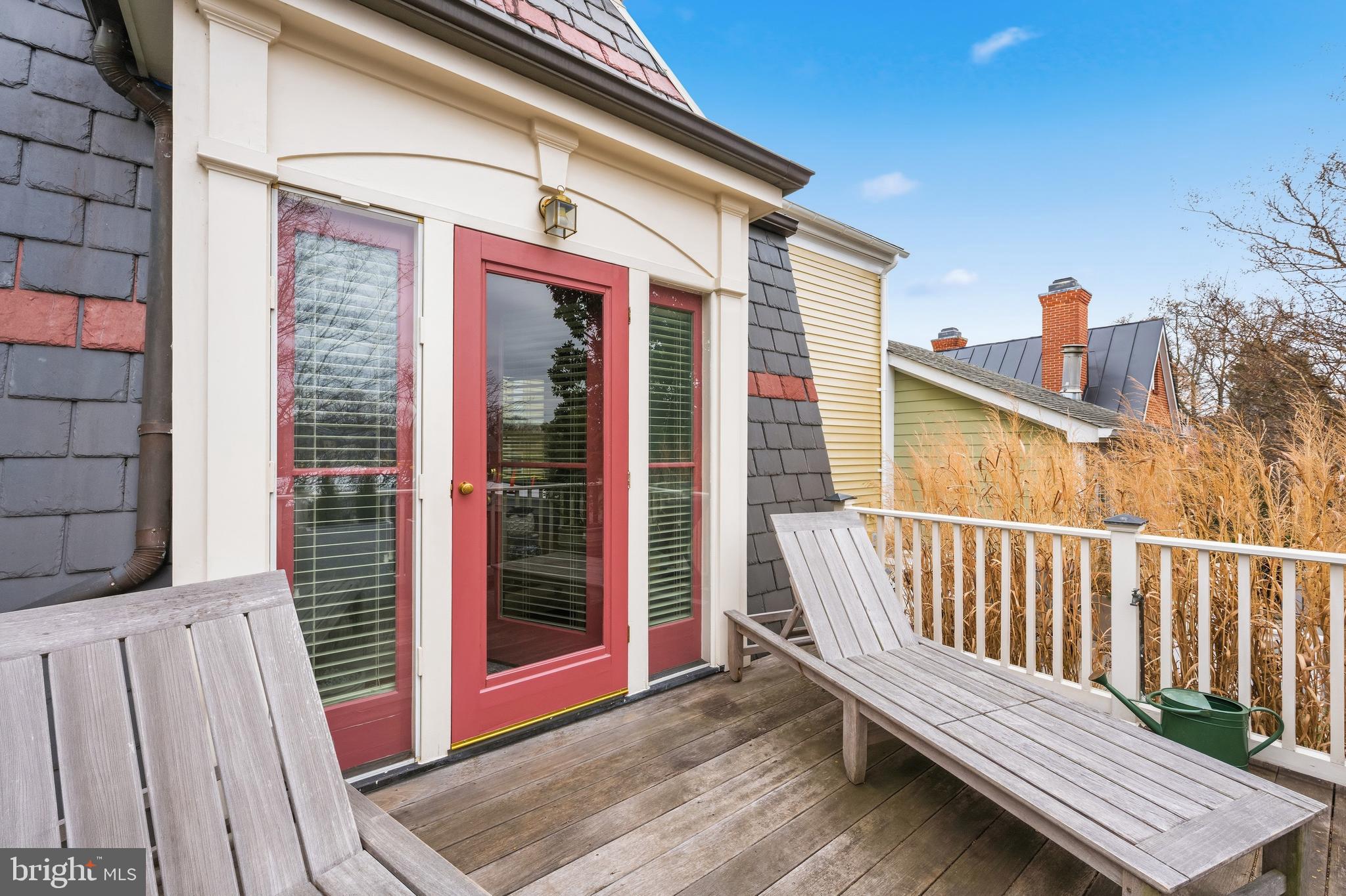 OLD TOWN ALEXANDRIA - Residential