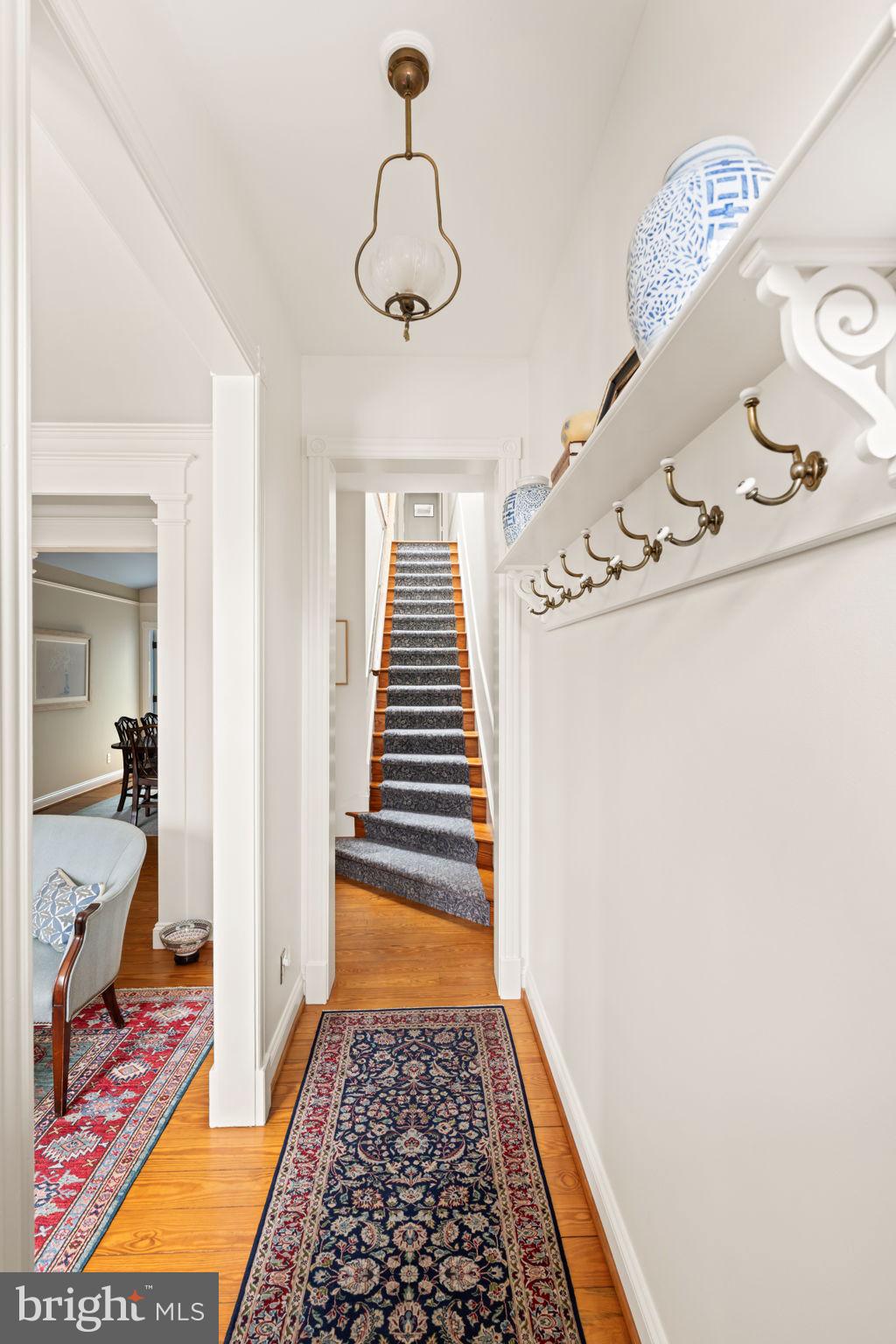 OLD TOWN ALEXANDRIA - Residential