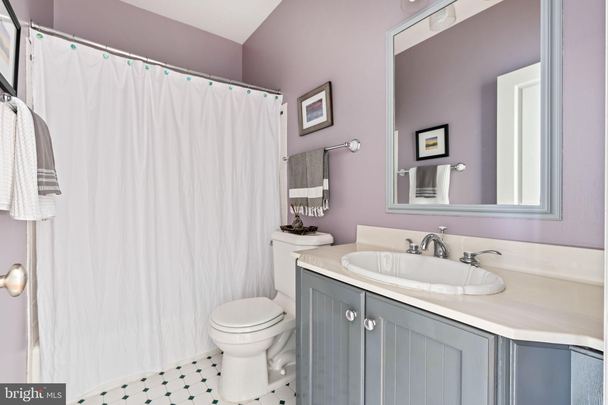 OLD TOWN ALEXANDRIA - Residential