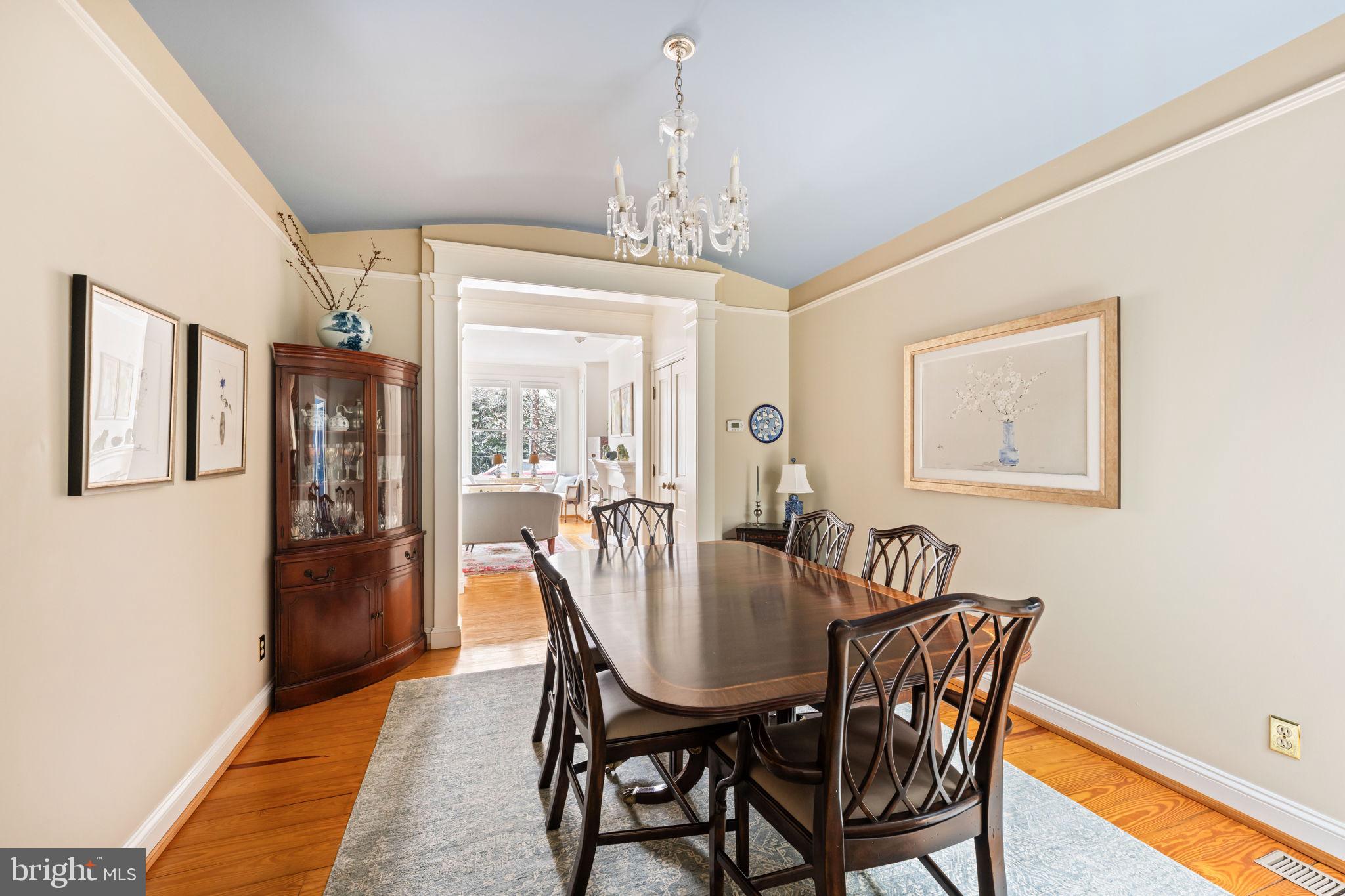 OLD TOWN ALEXANDRIA - Residential