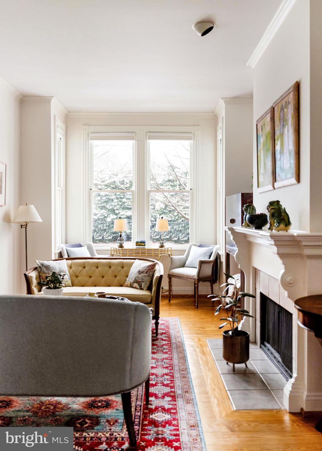 OLD TOWN ALEXANDRIA - Residential