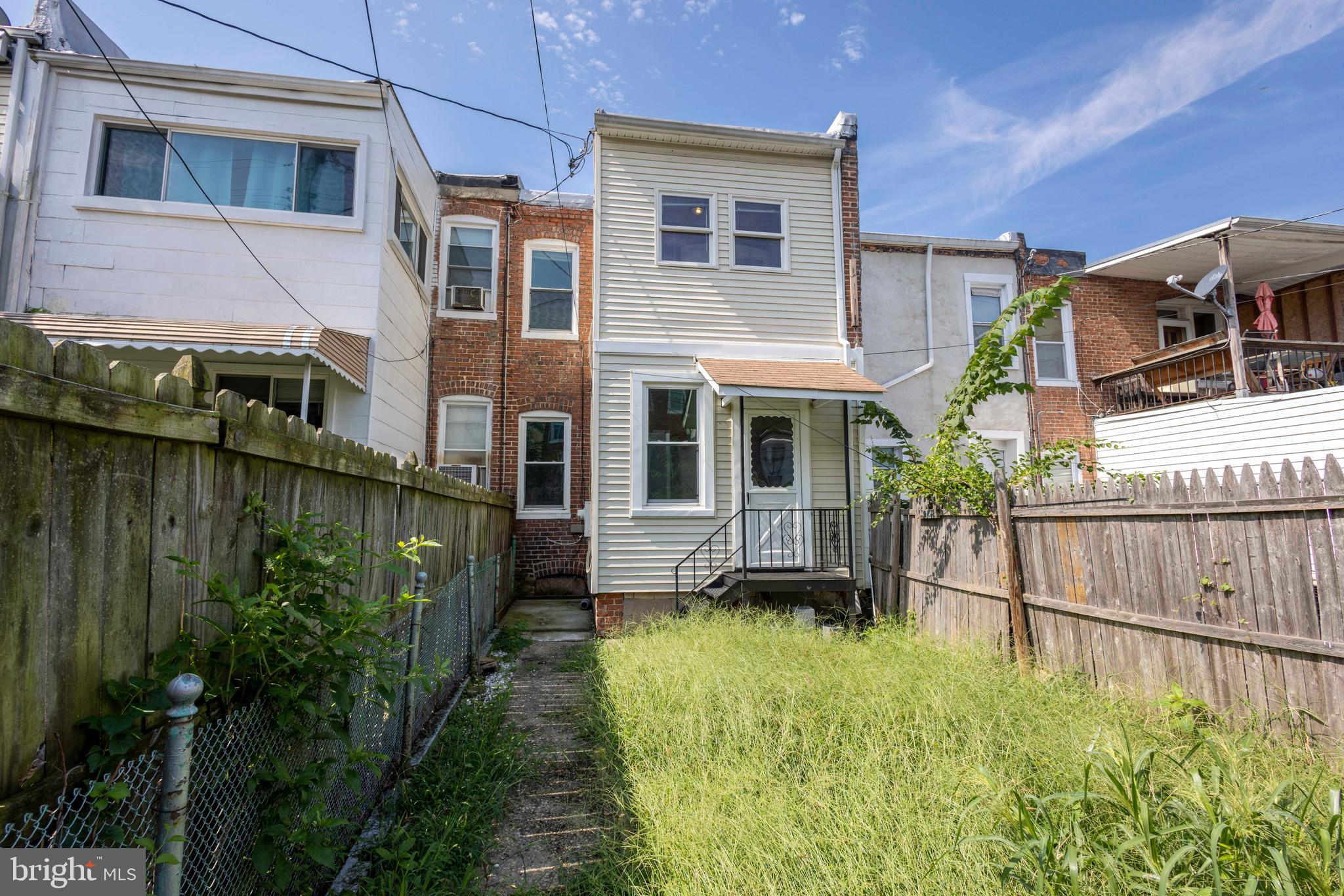 SAINT AGNES - Residential Lease