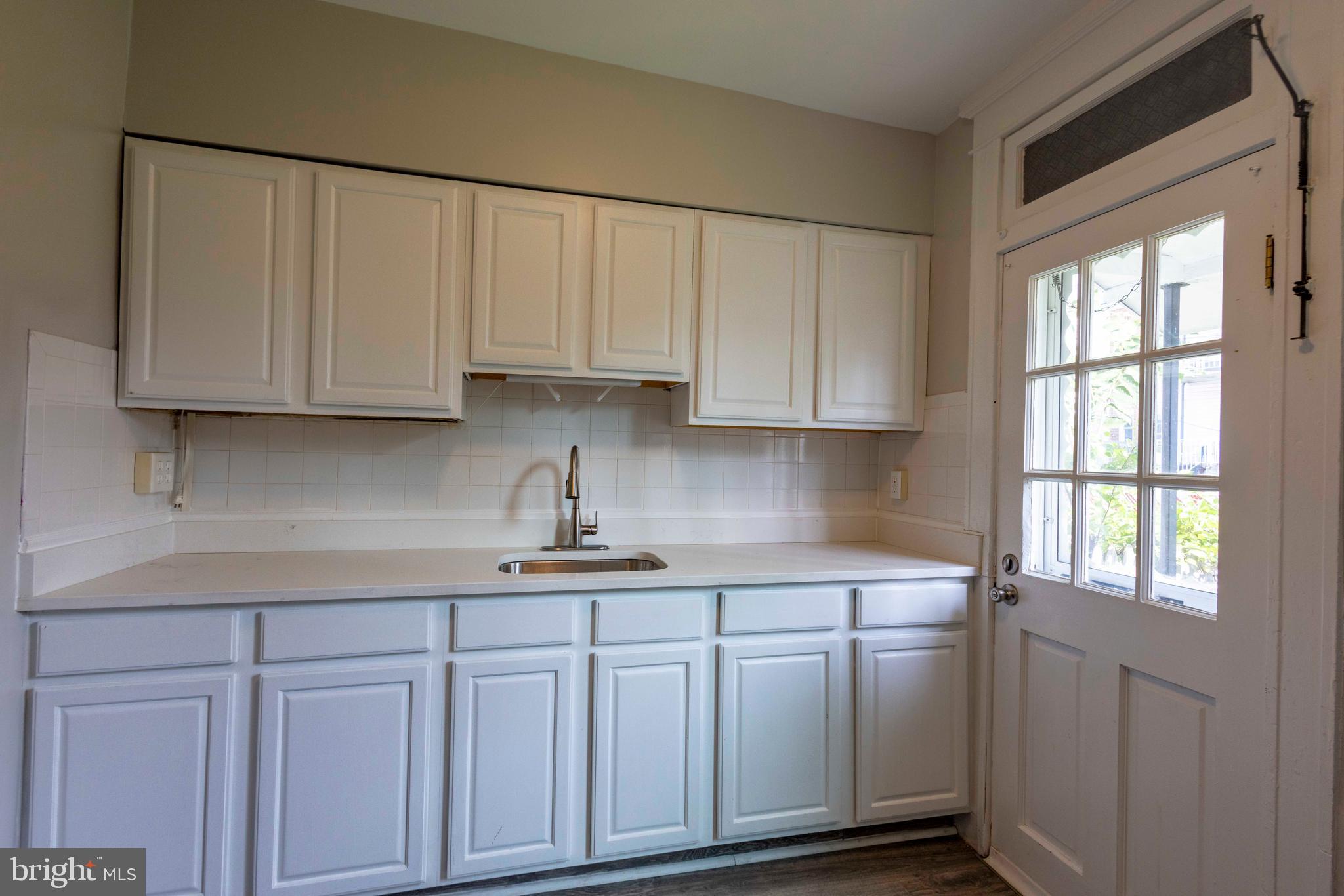 SAINT AGNES - Residential Lease