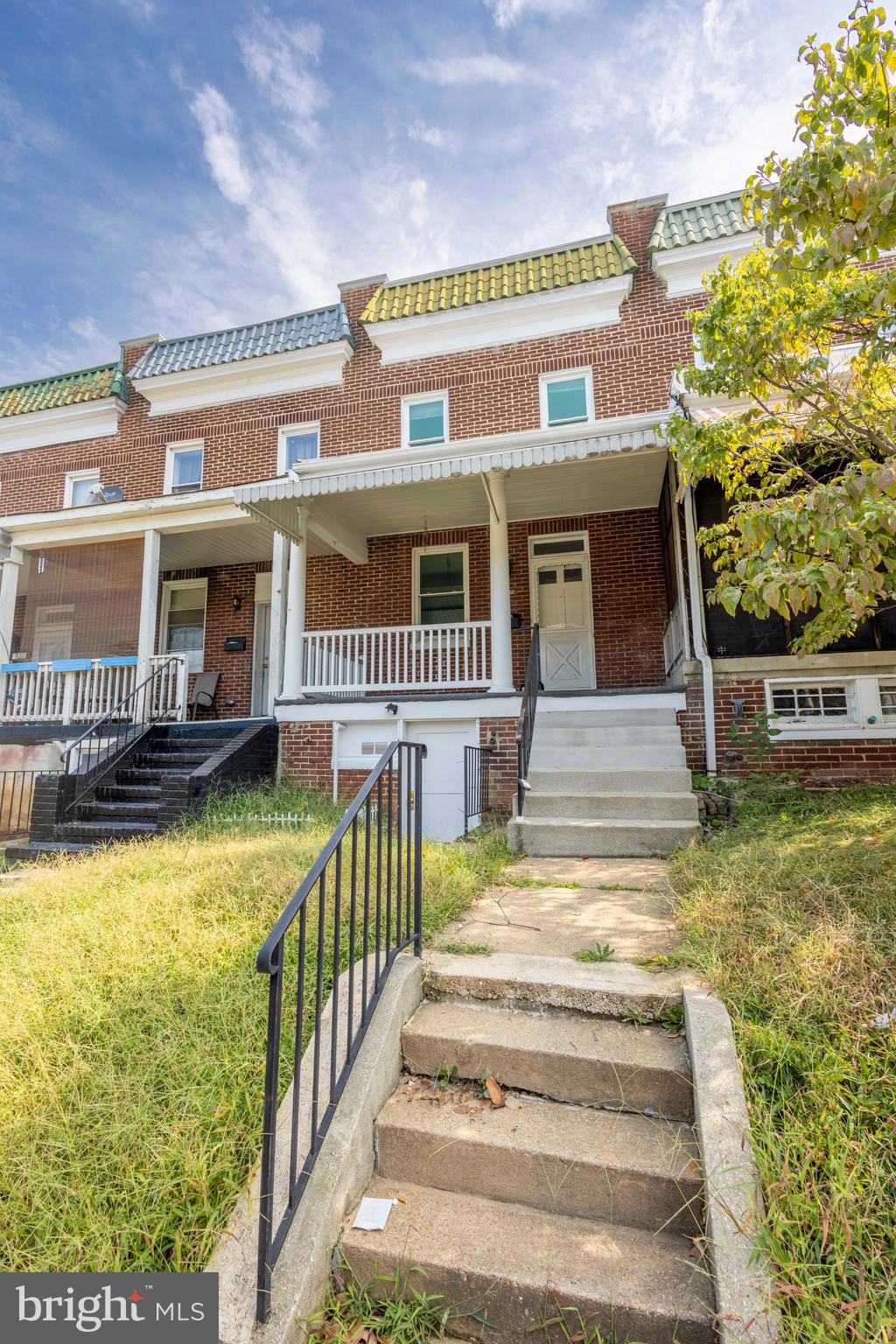 SAINT AGNES - Residential Lease