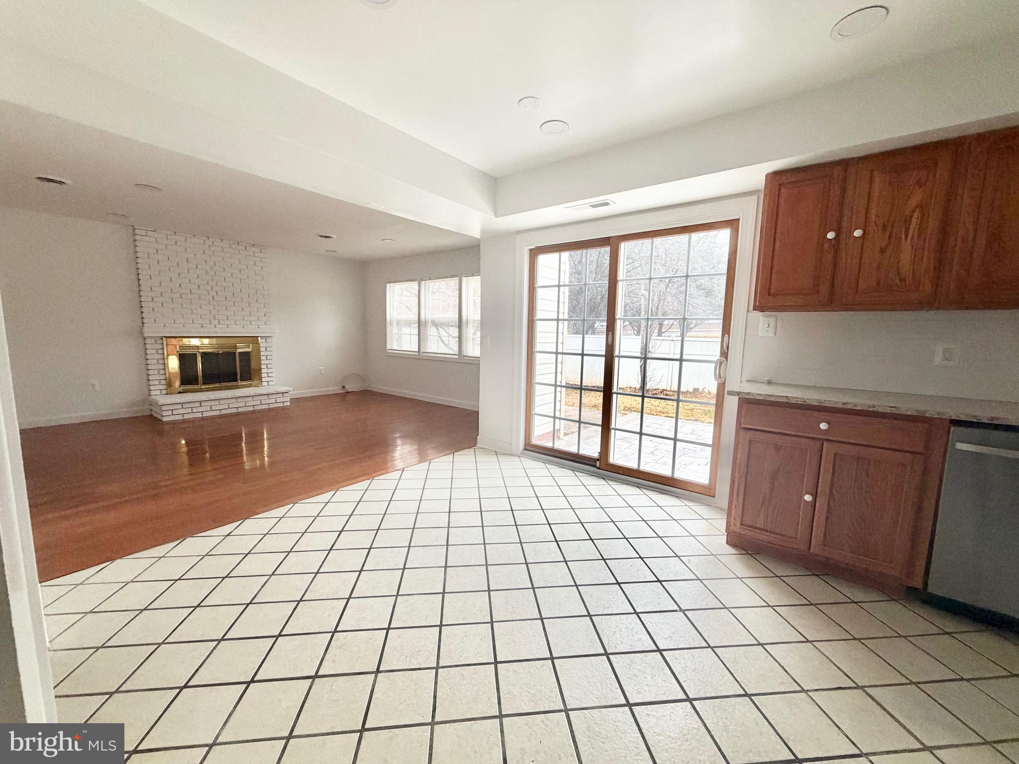 4001 MIDDLE RIDGE DRIVE