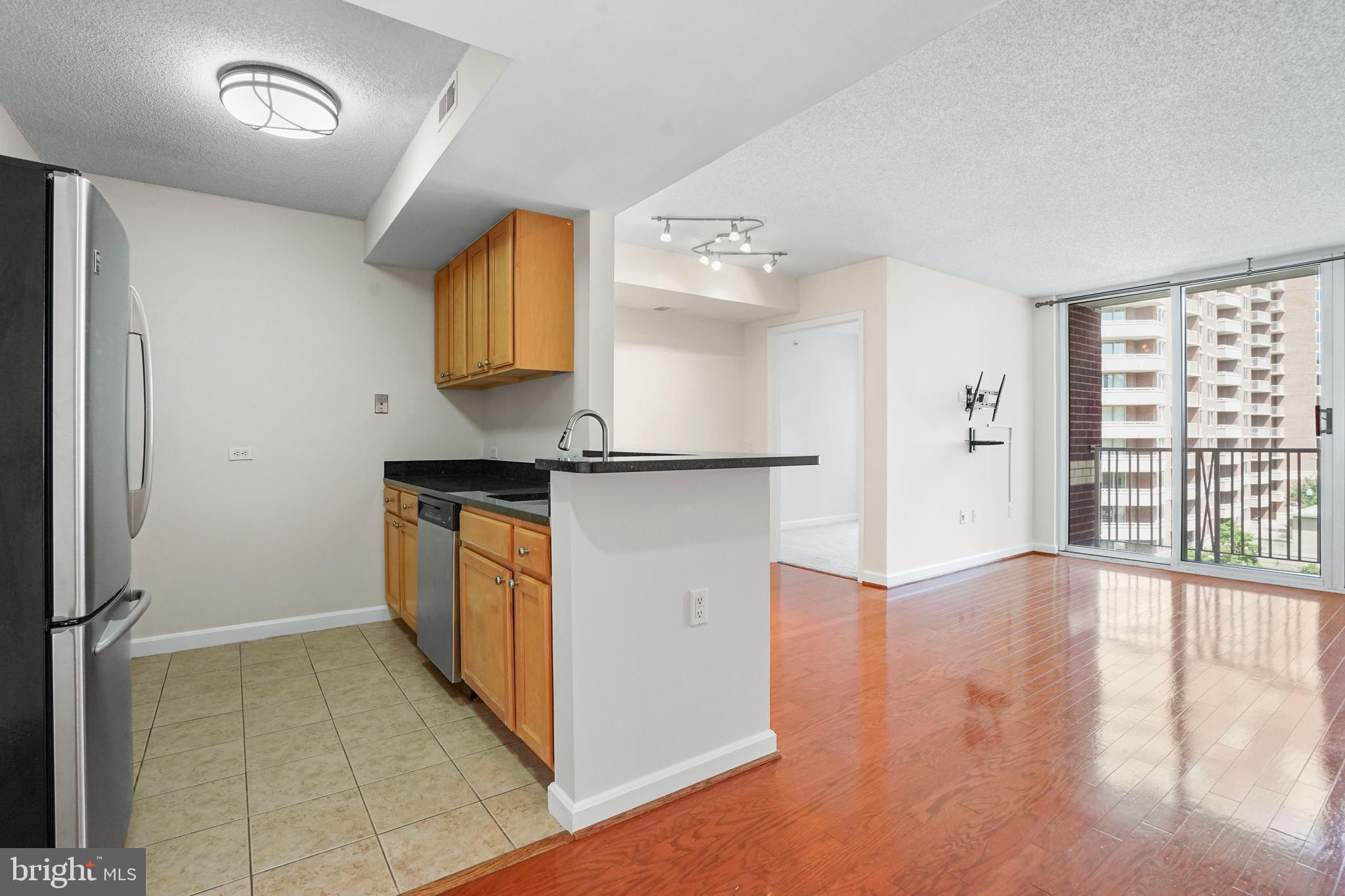 880 N POLLARD STREET 621