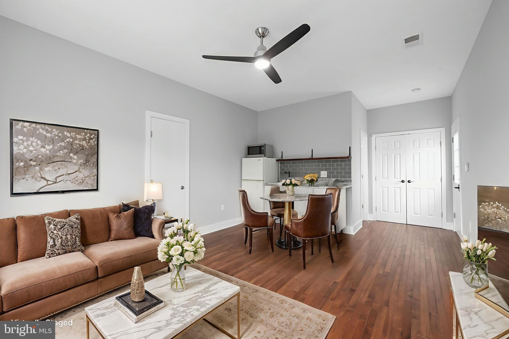 MUNSON HILL - Residential