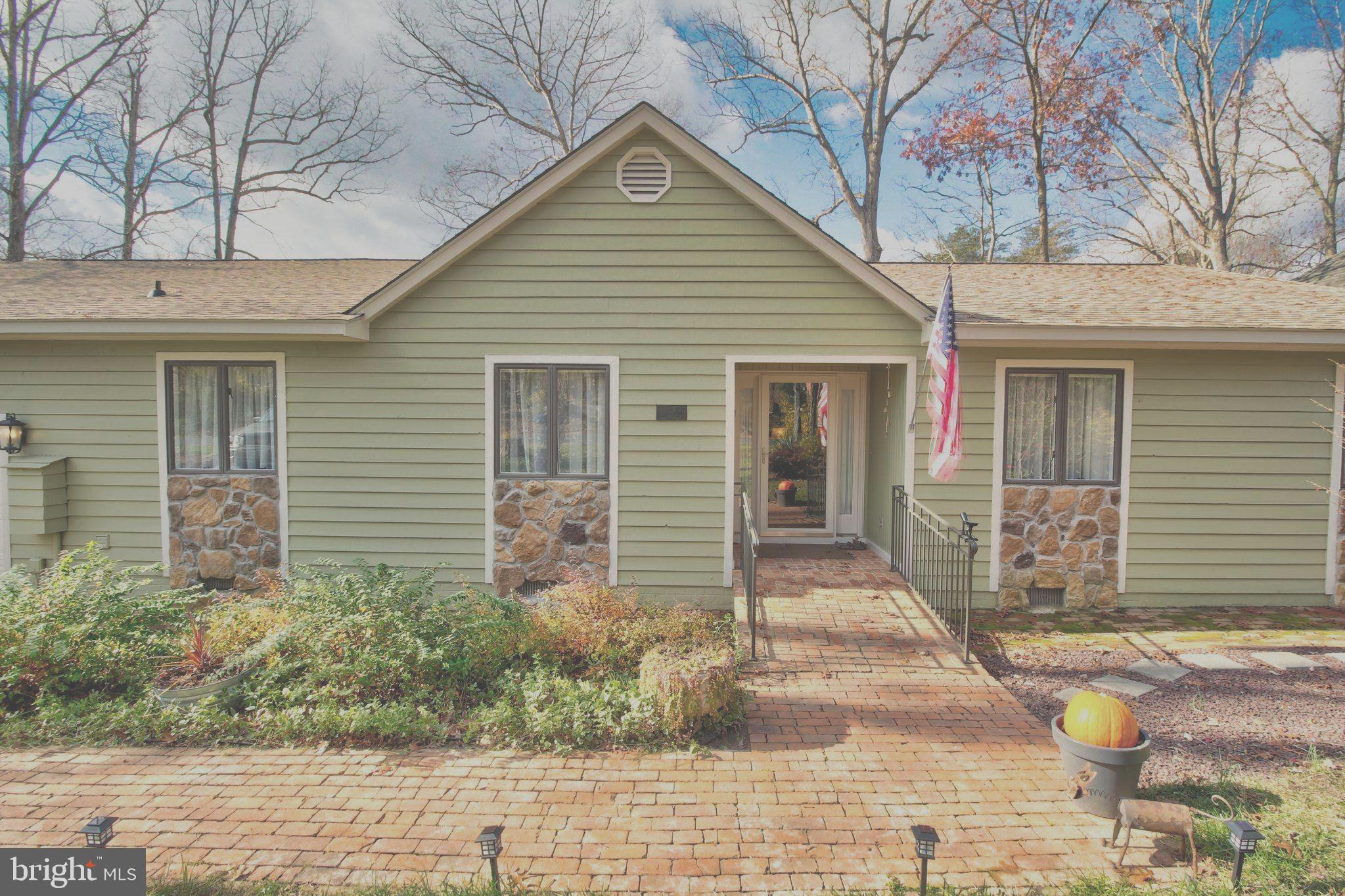 LAKE OF THE WOODS - Residential