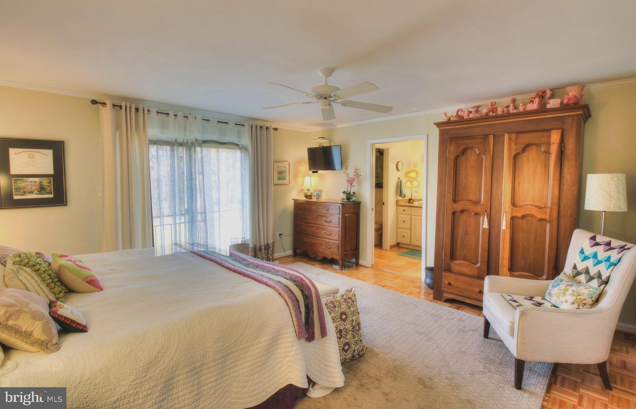 LAKE OF THE WOODS - Residential