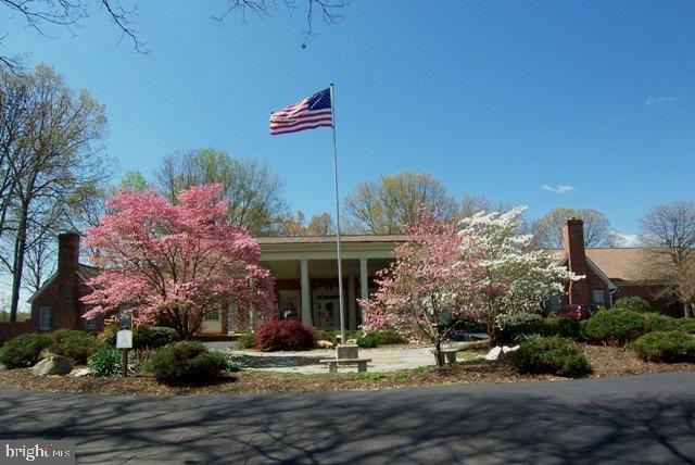 LAKE OF THE WOODS - Residential